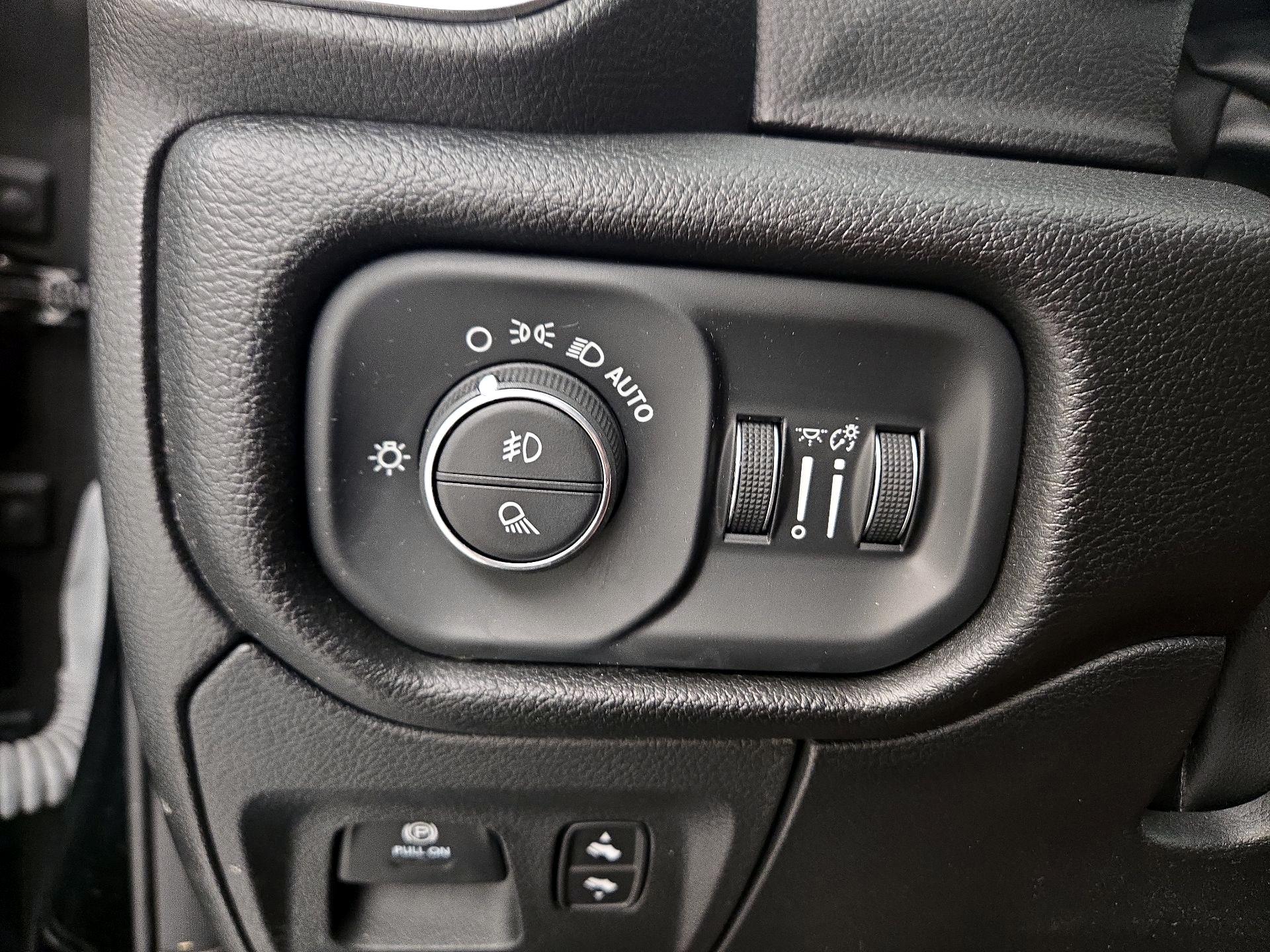 Thumbnail: 2023 RAM 1500 - 13