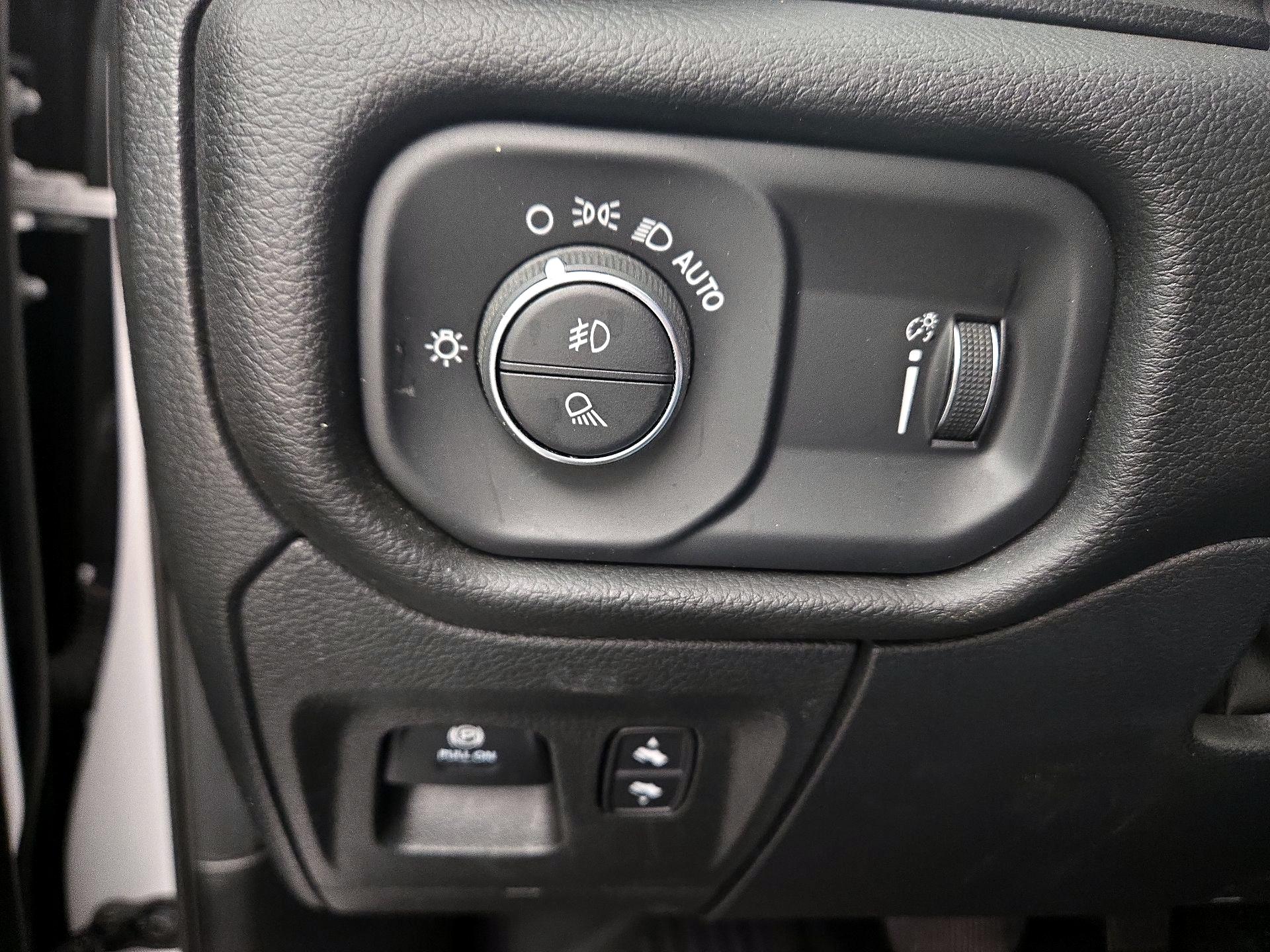 Thumbnail: 2023 RAM 1500 - 13
