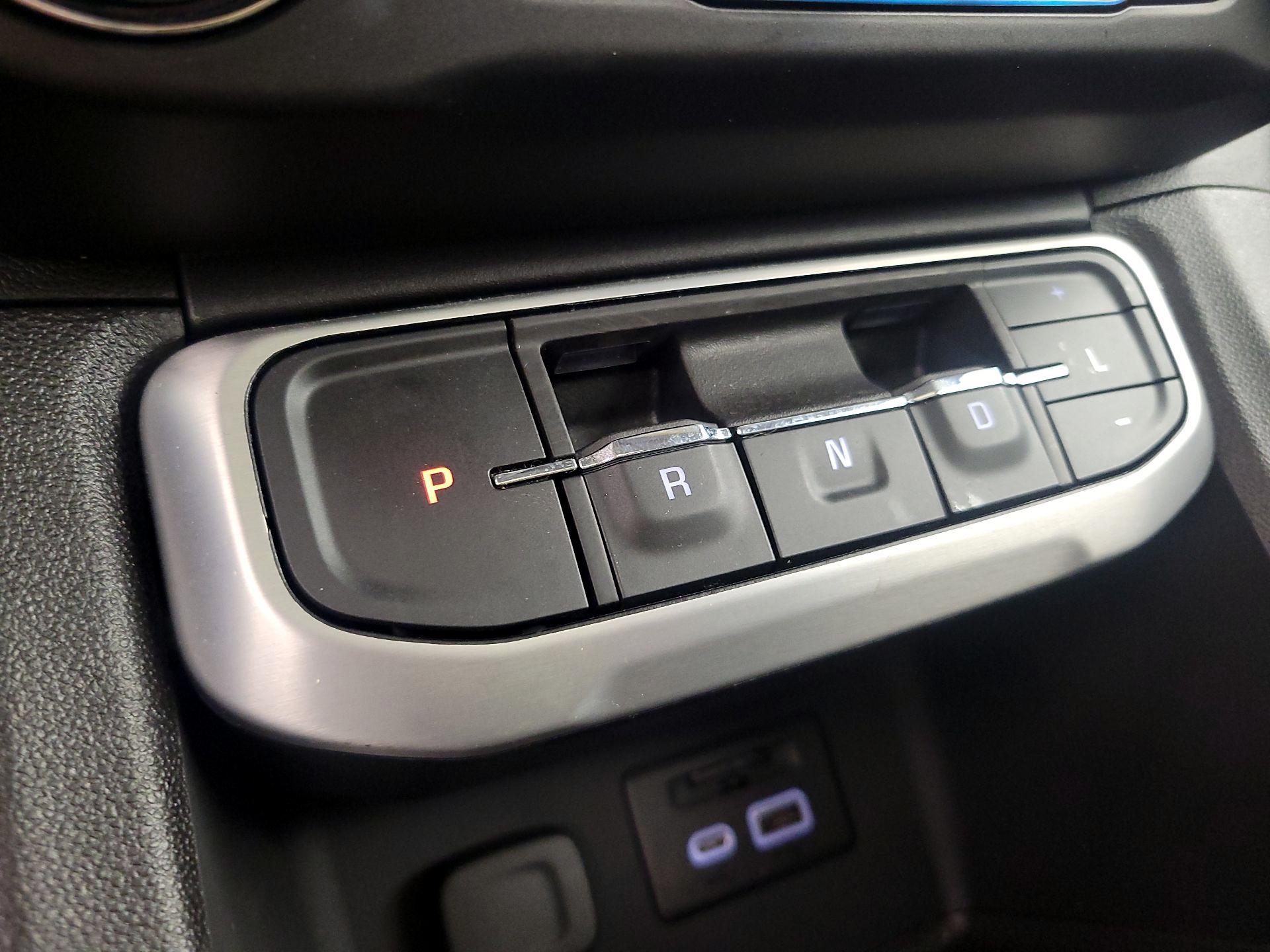 Thumbnail: 2023 GMC Acadia - 17