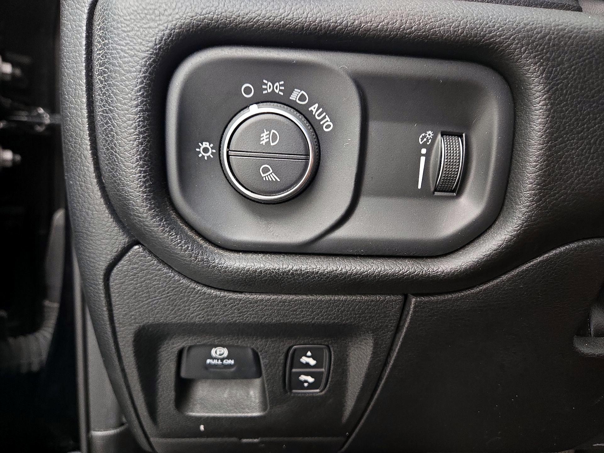 Thumbnail: 2023 RAM 1500 - 13