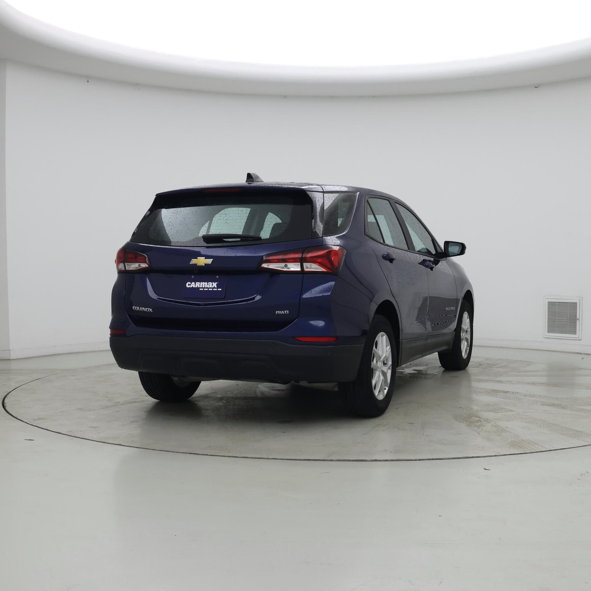 Thumbnail: 2022 Chevrolet Equinox - 8