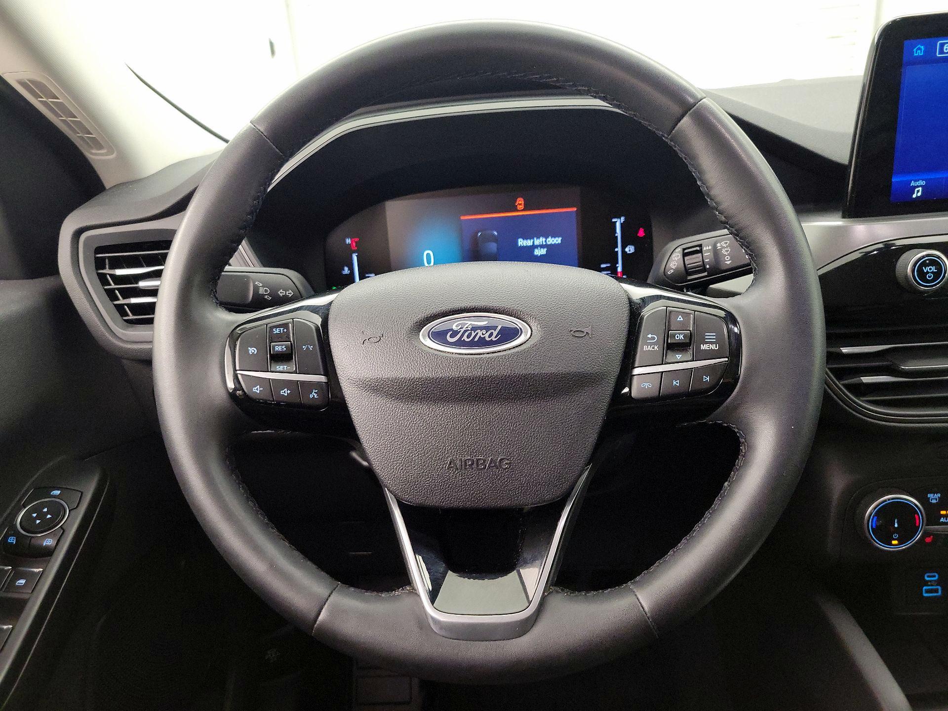 Thumbnail: 2023 Ford Escape - 10