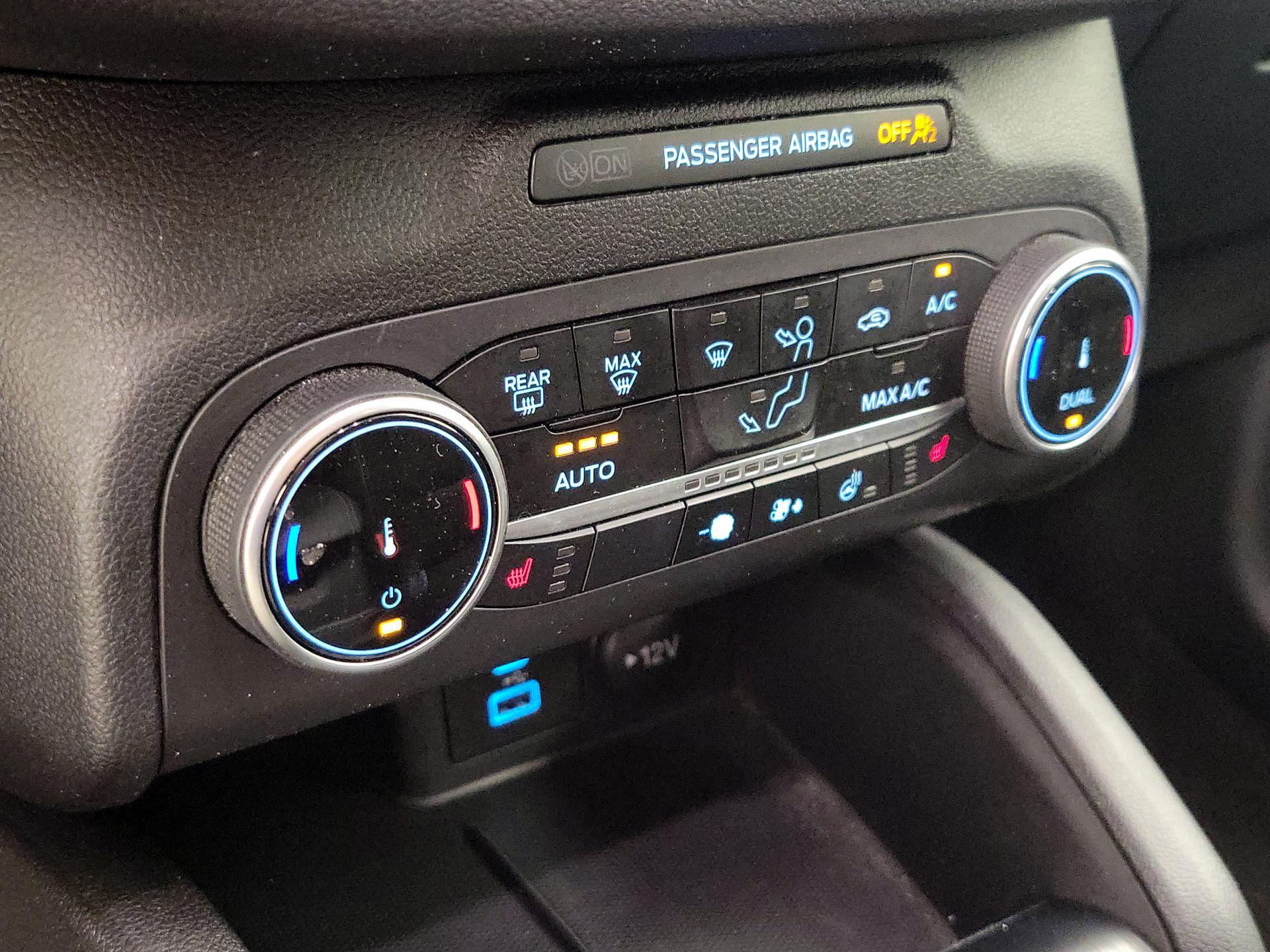 Thumbnail: 2023 Ford Escape - 16