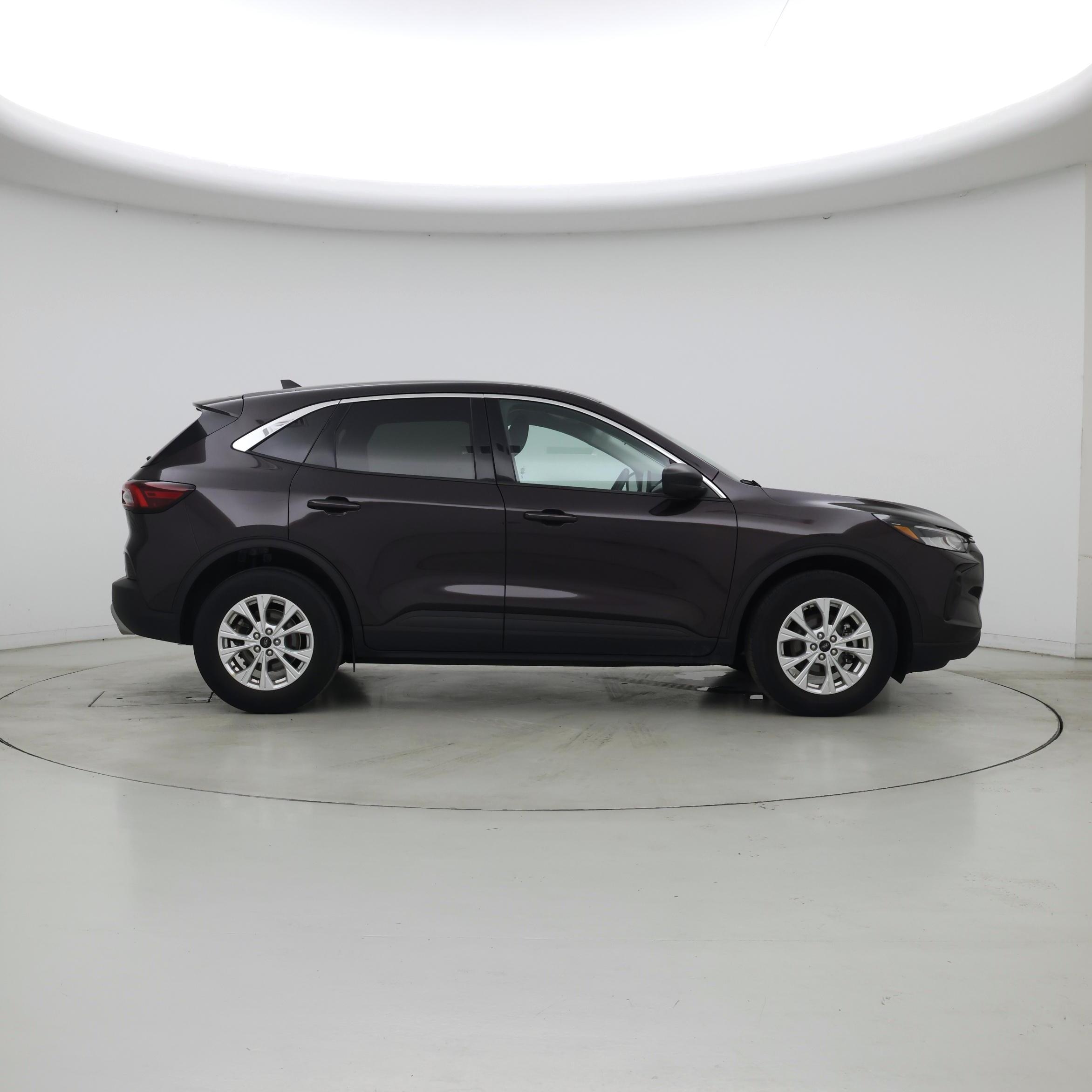 Thumbnail: 2023 Ford Escape - 7