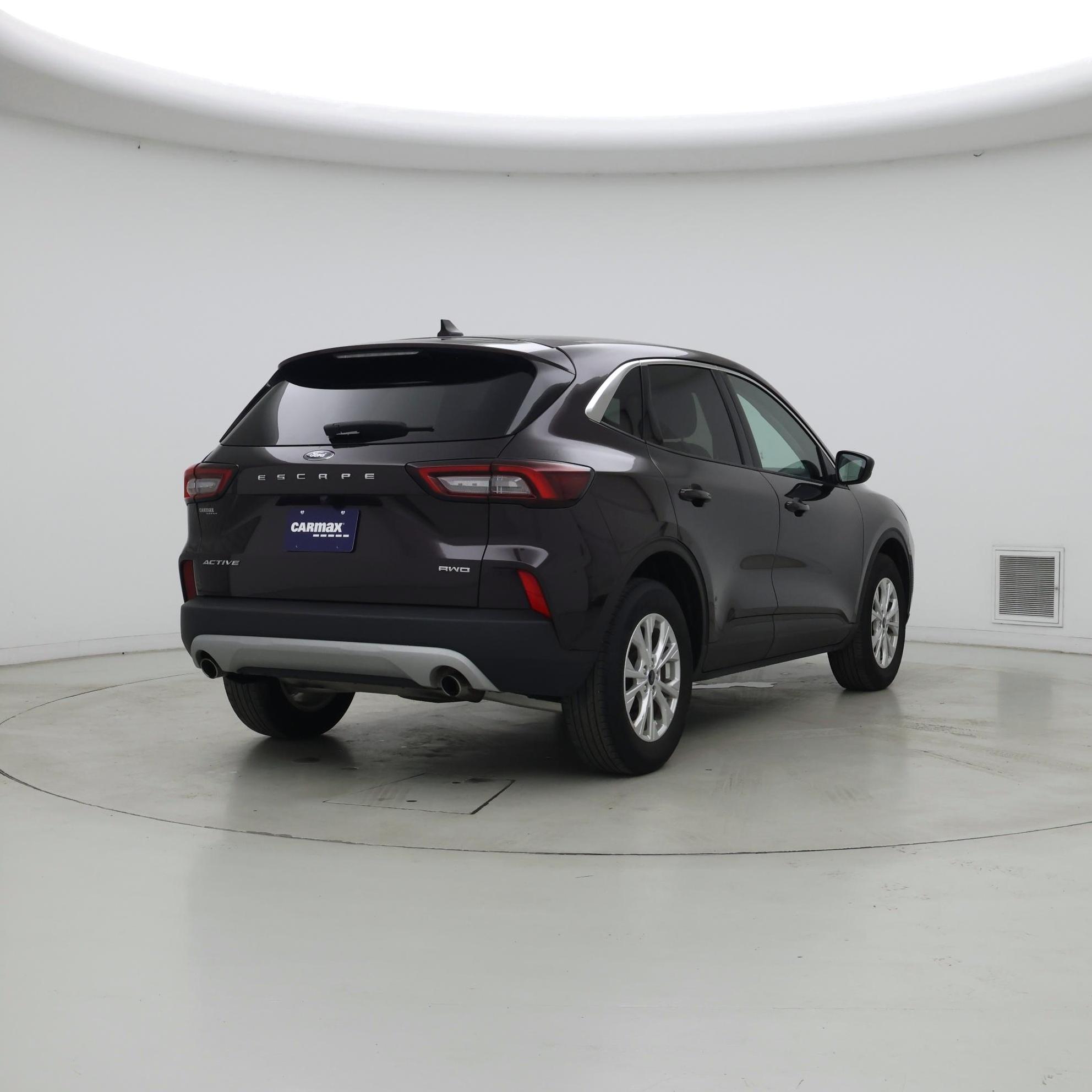 Thumbnail: 2023 Ford Escape - 8