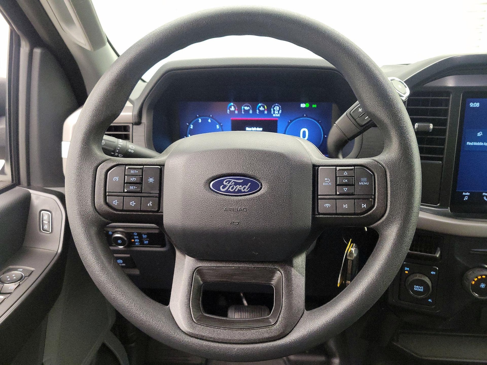 2025 Ford F-150 XL - Photo 11