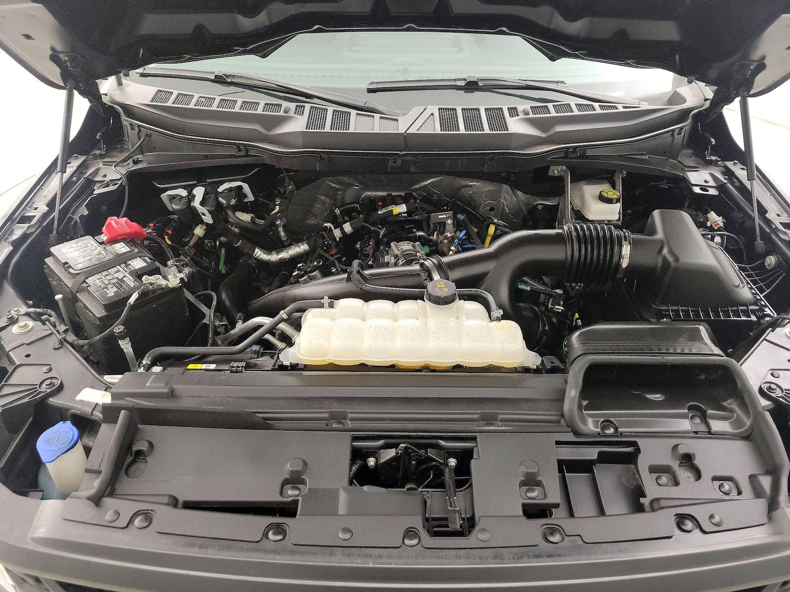 2025 Ford F-150 XL - Photo 22