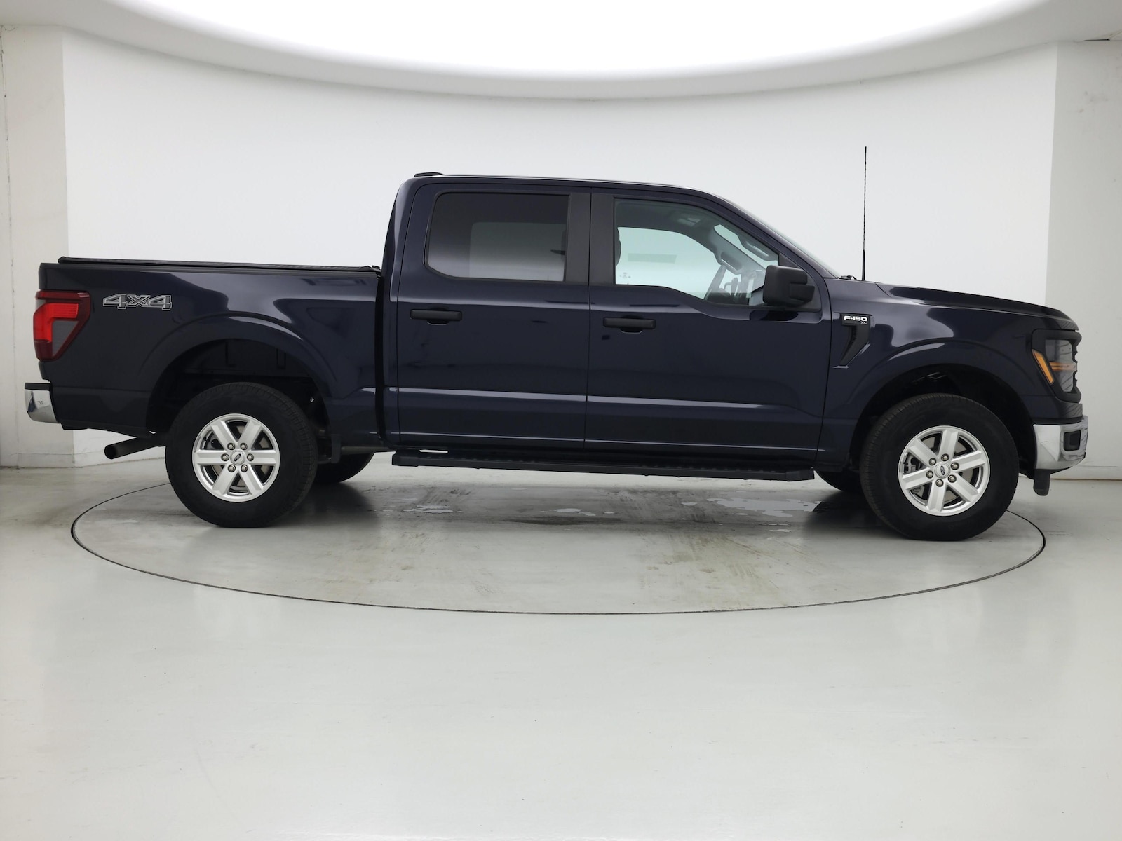 2025 Ford F-150 XL - Photo 8