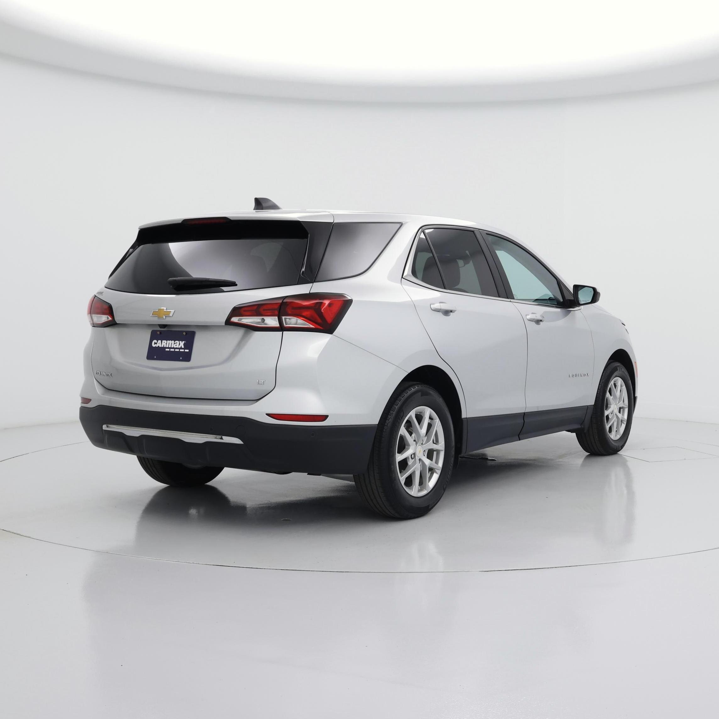 Thumbnail: 2022 Chevrolet Equinox - 8