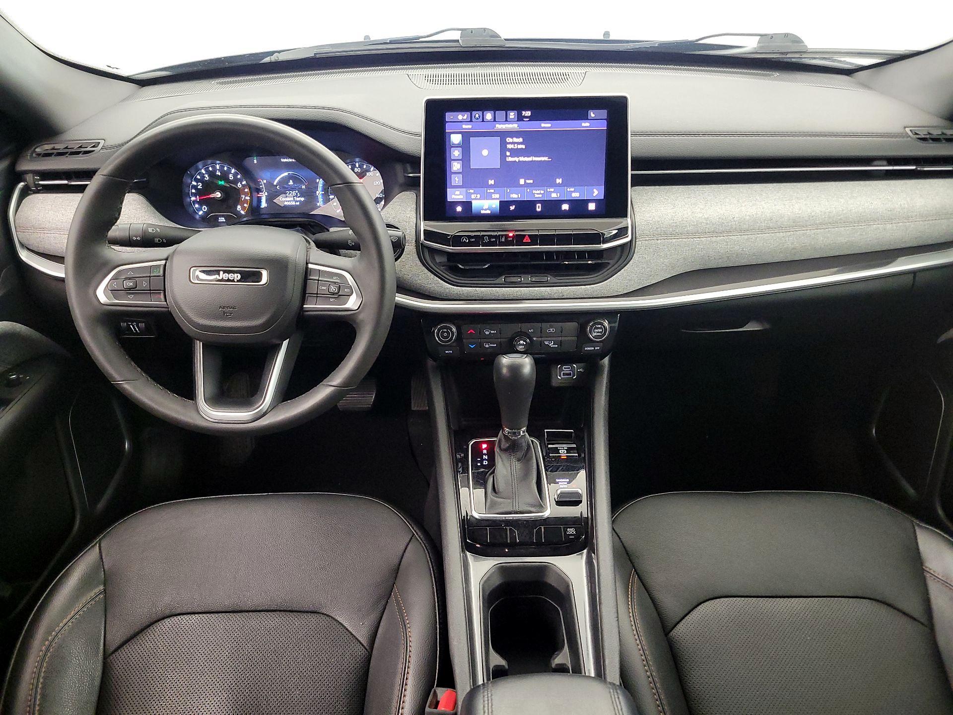 Thumbnail: 2023 Jeep Compass - 9