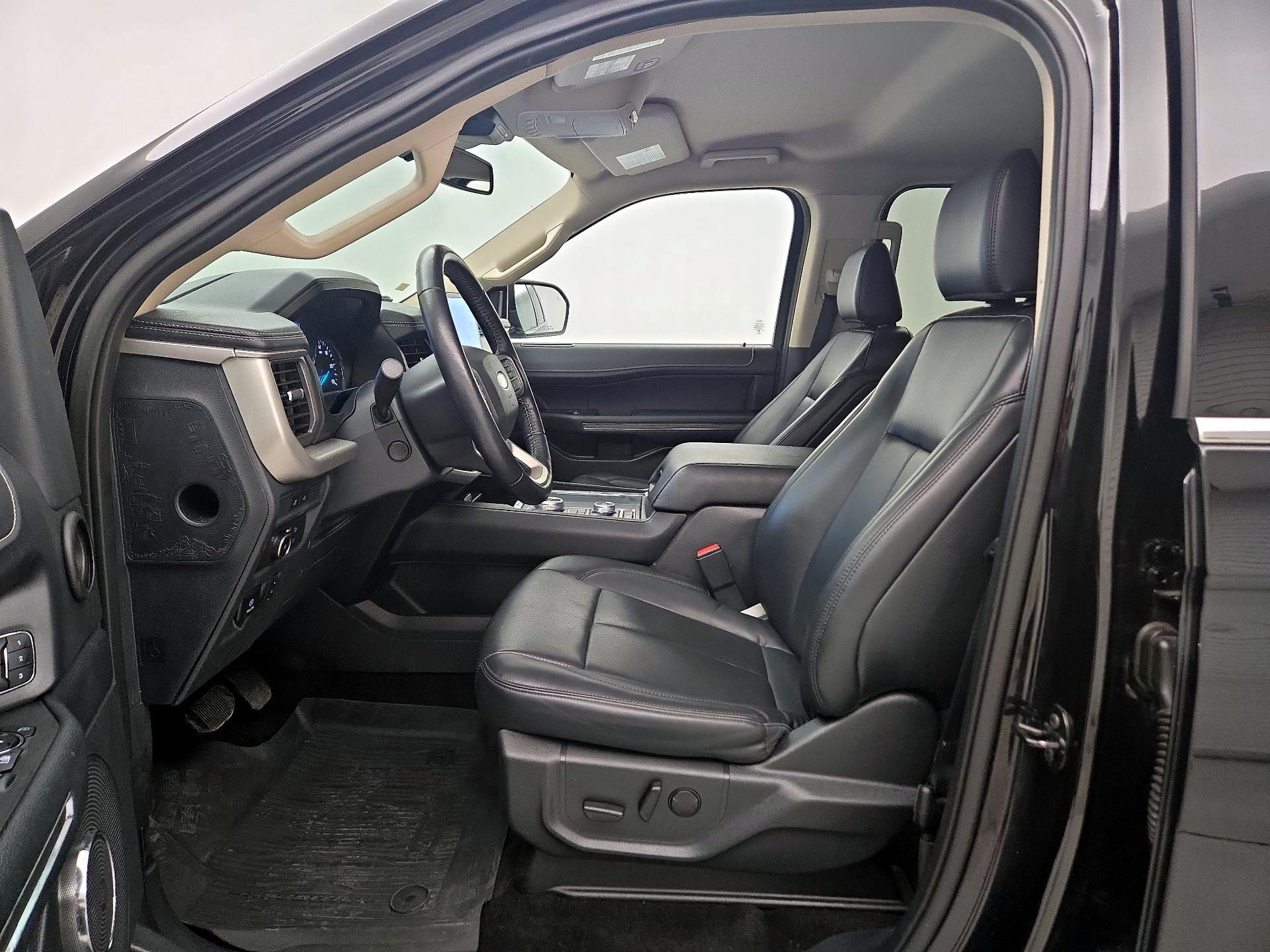 Thumbnail: 2022 Ford Expedition - 11