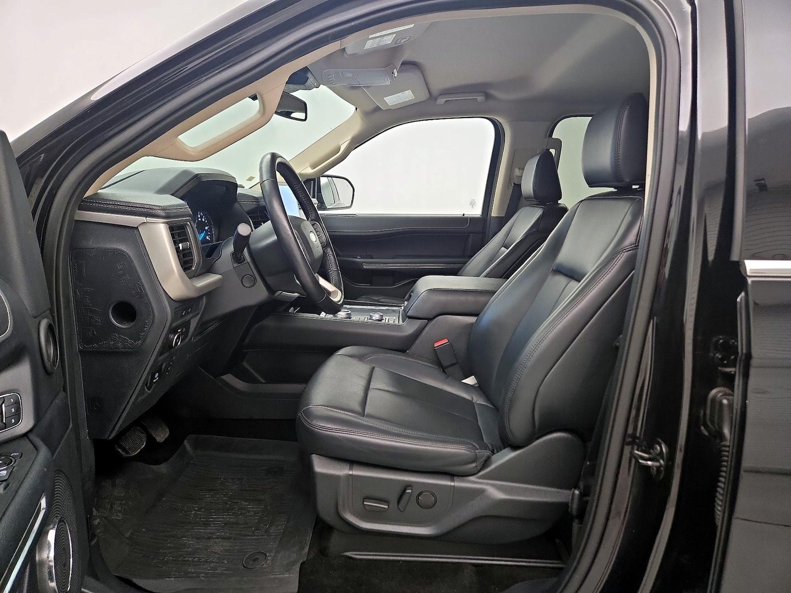 Power Seat(s) & Side Airbags