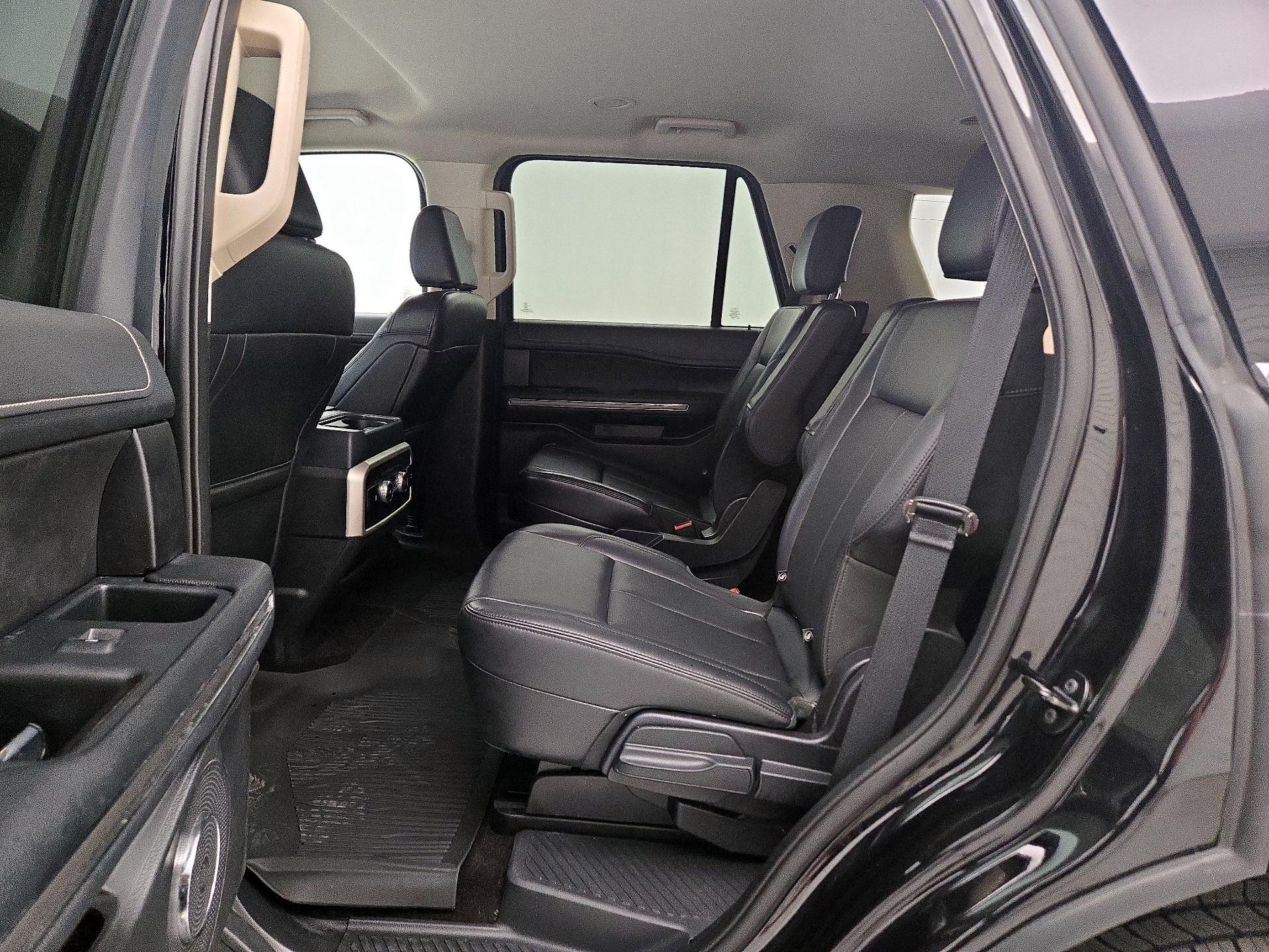 Thumbnail: 2022 Ford Expedition - 20