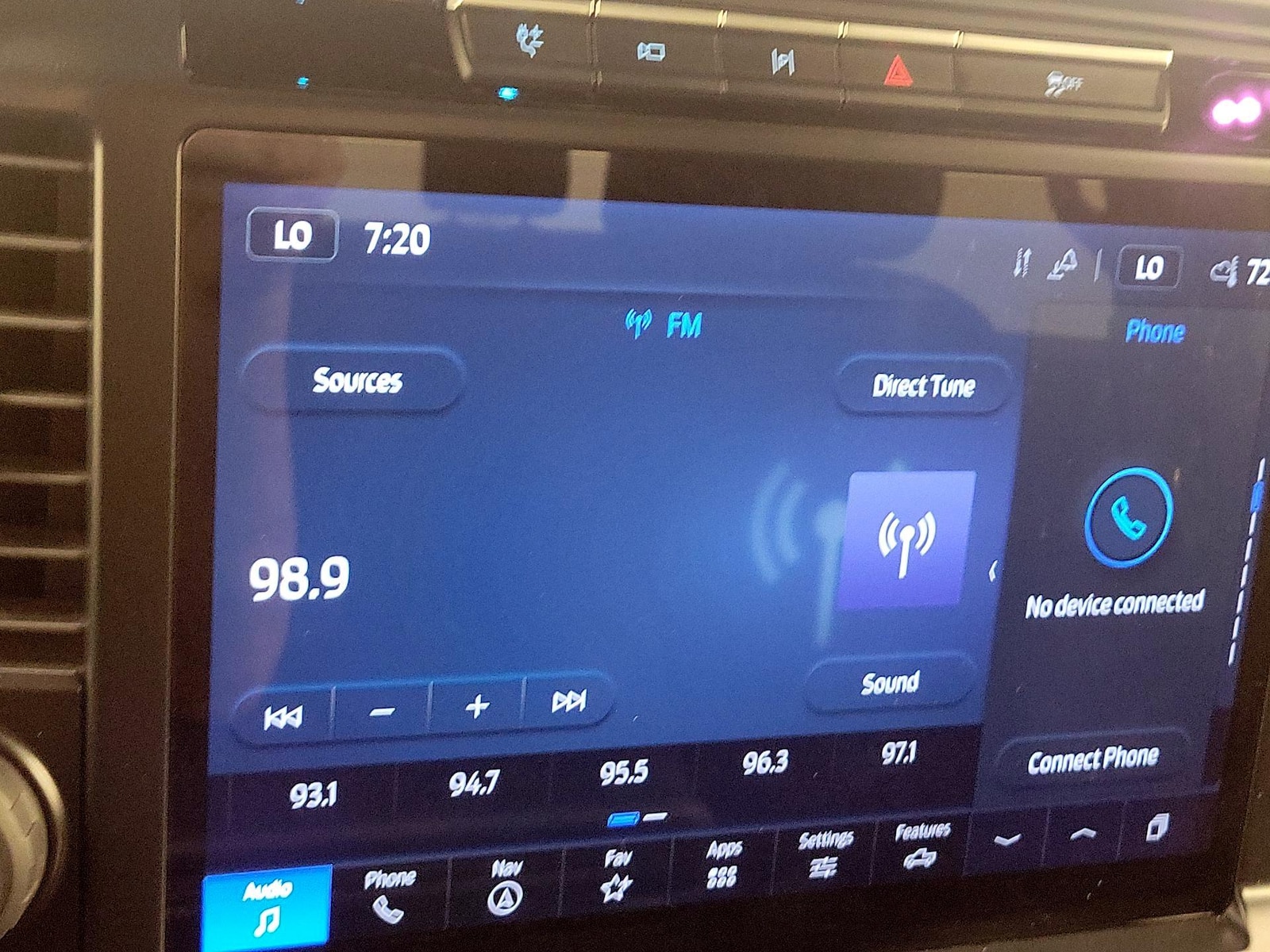 2024 Ford F-150 XLT - Photo 17