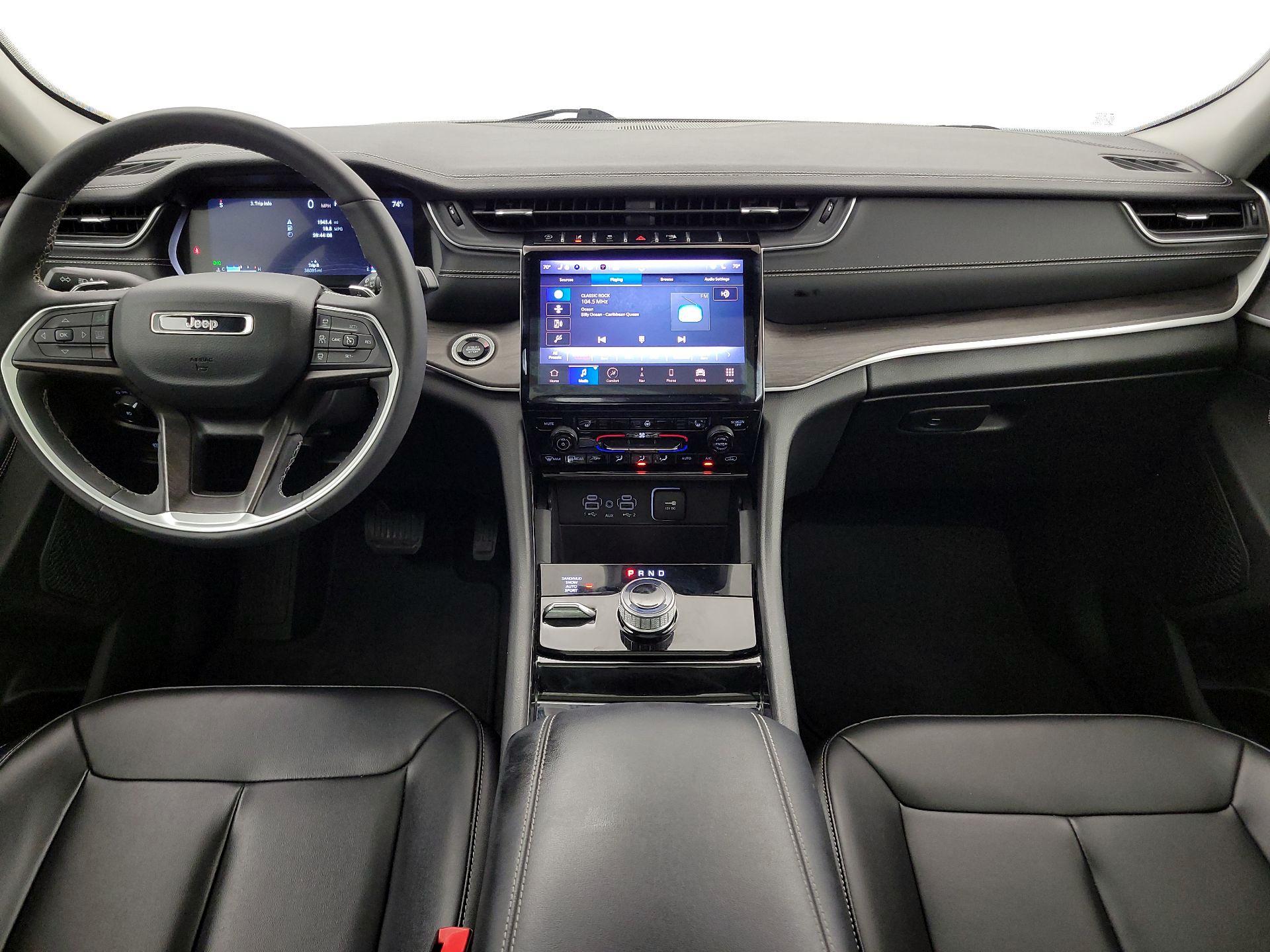Thumbnail: 2023 Jeep Grand Cherokee - 9
