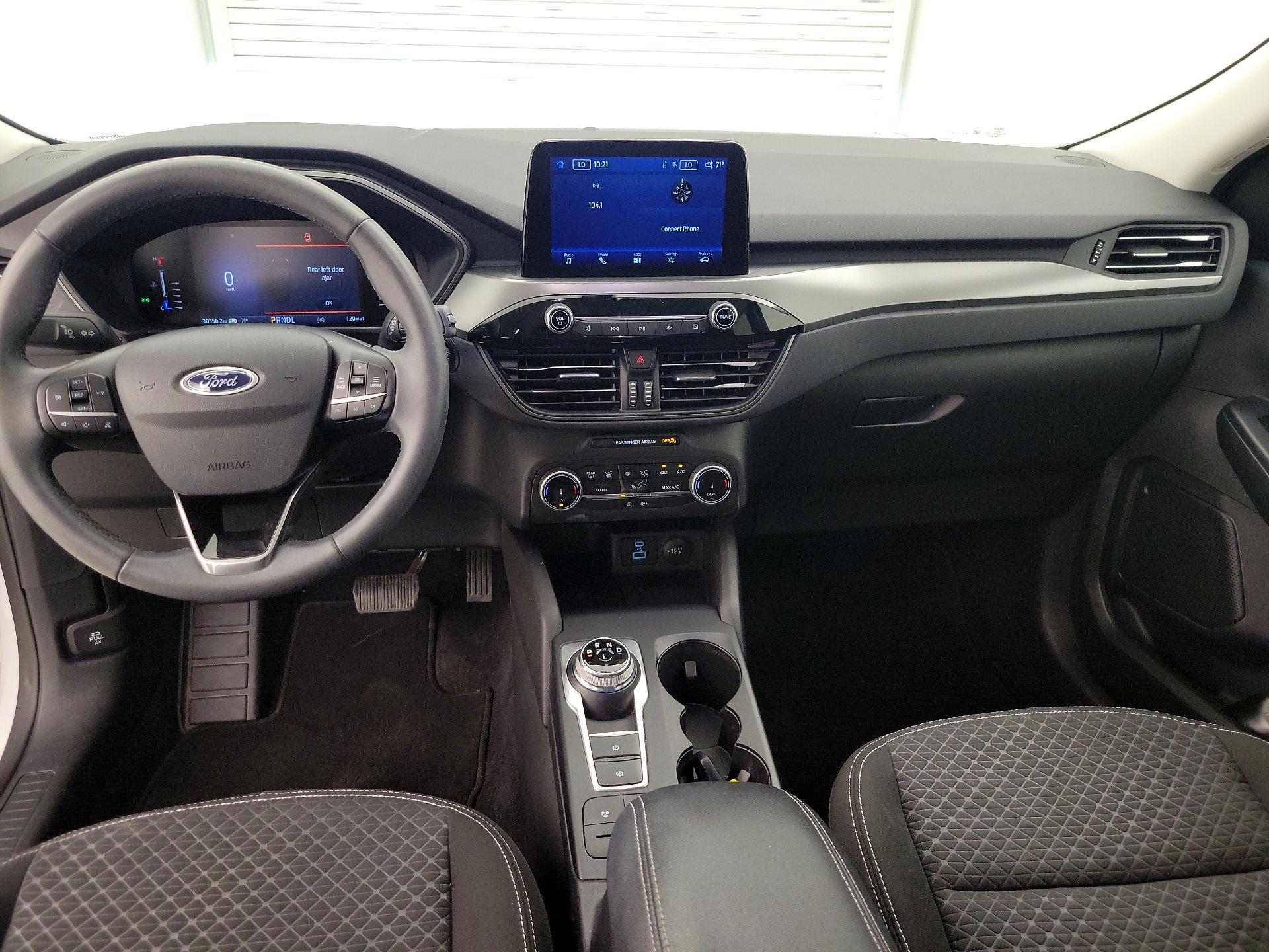 Thumbnail: 2023 Ford Escape - 9