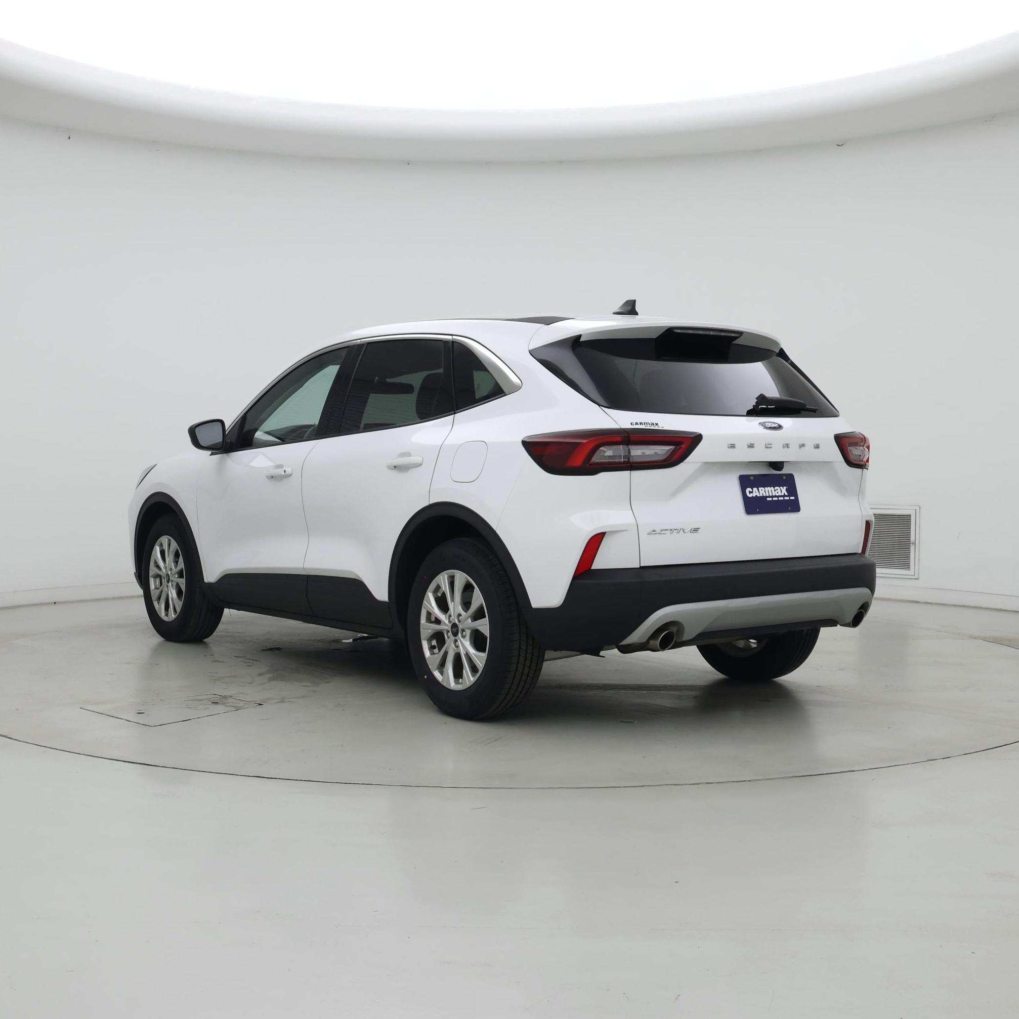 Thumbnail: 2023 Ford Escape - 2