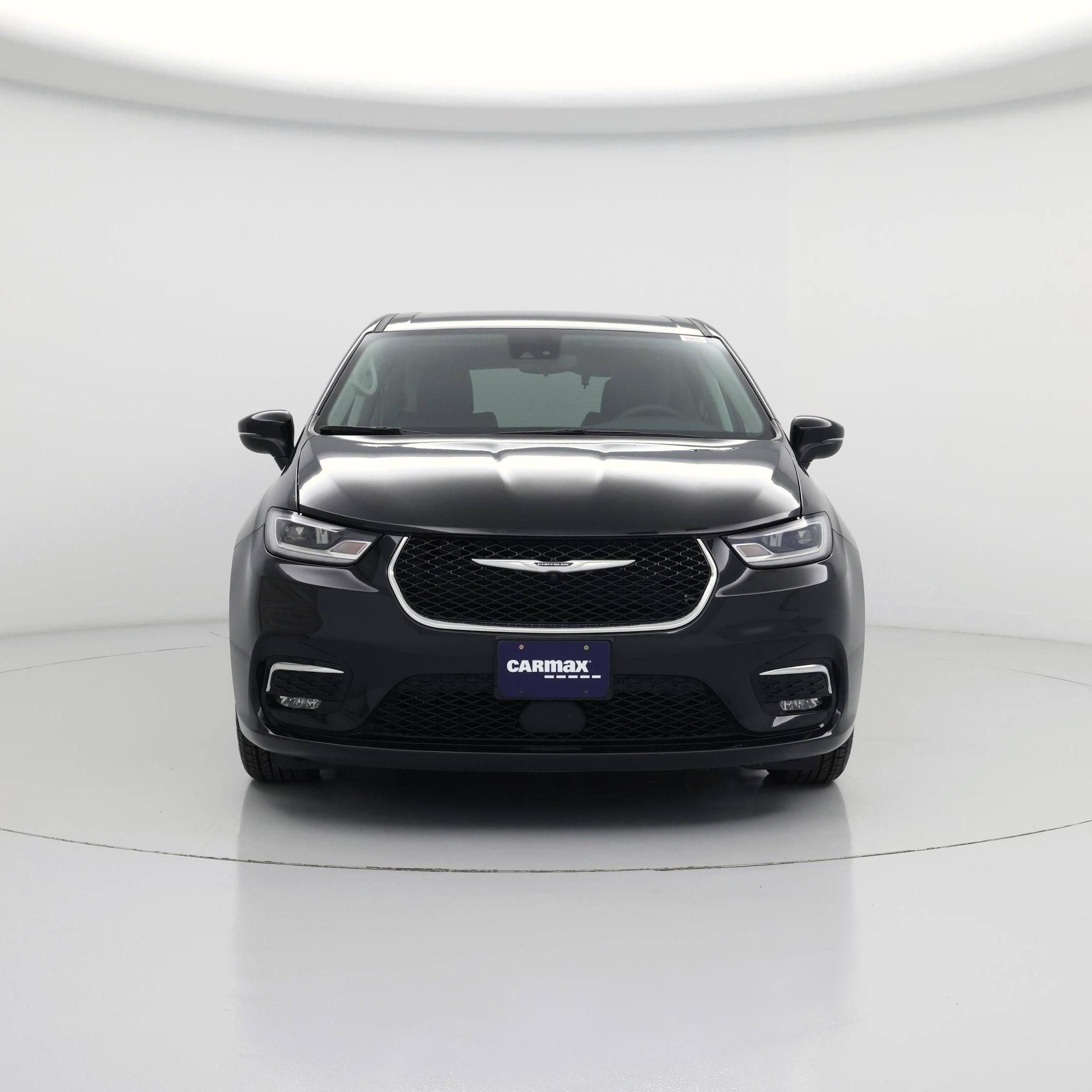 Thumbnail: 2023 Chrysler Pacifica - 5