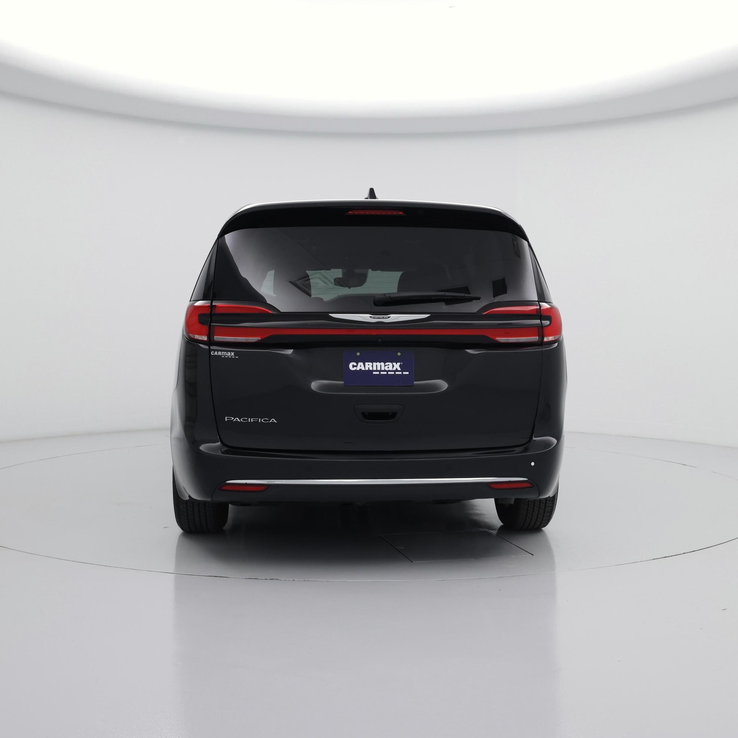 Thumbnail: 2023 Chrysler Pacifica - 6