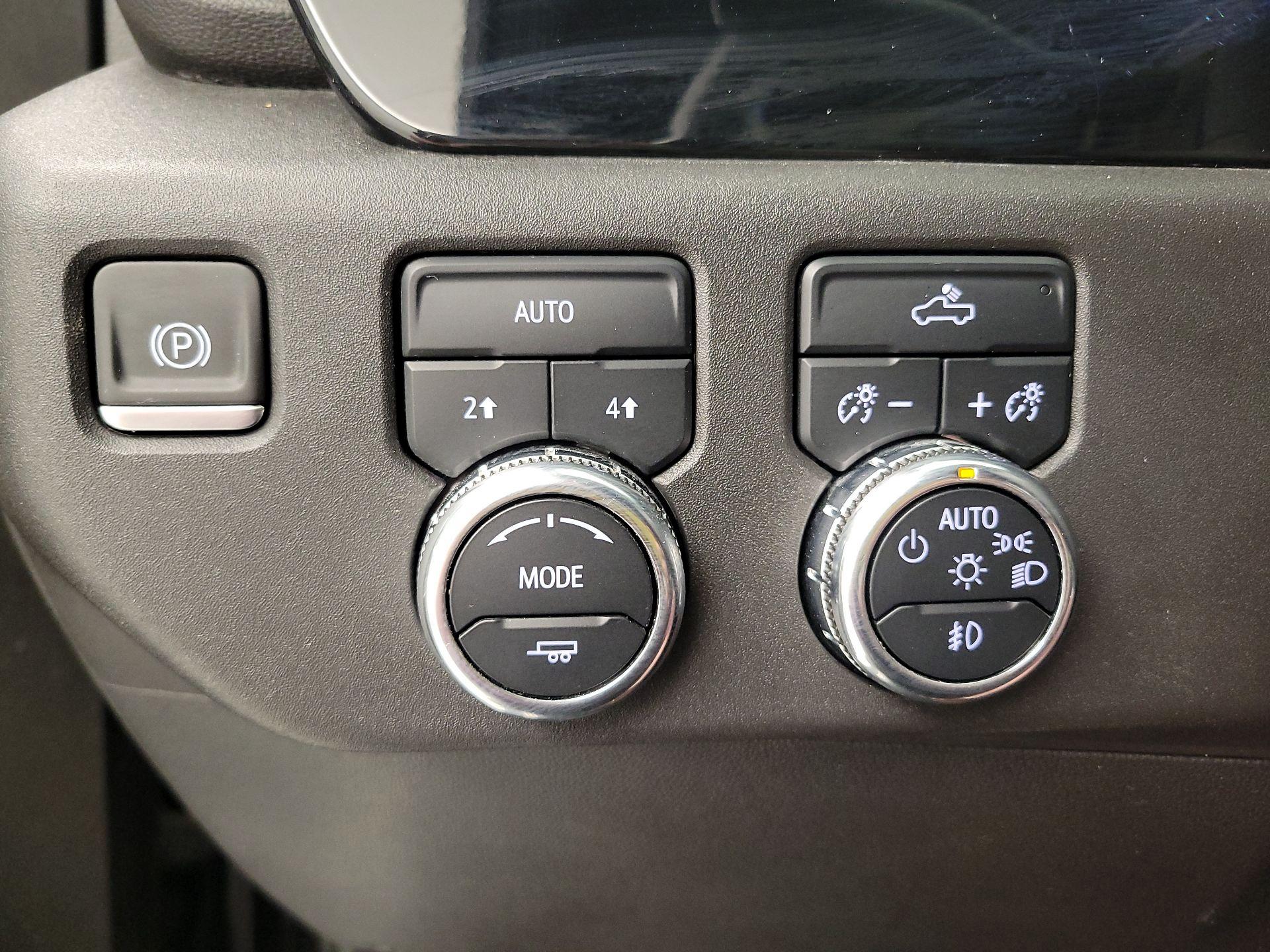 Thumbnail: 2024 GMC Sierra 1500 - 13