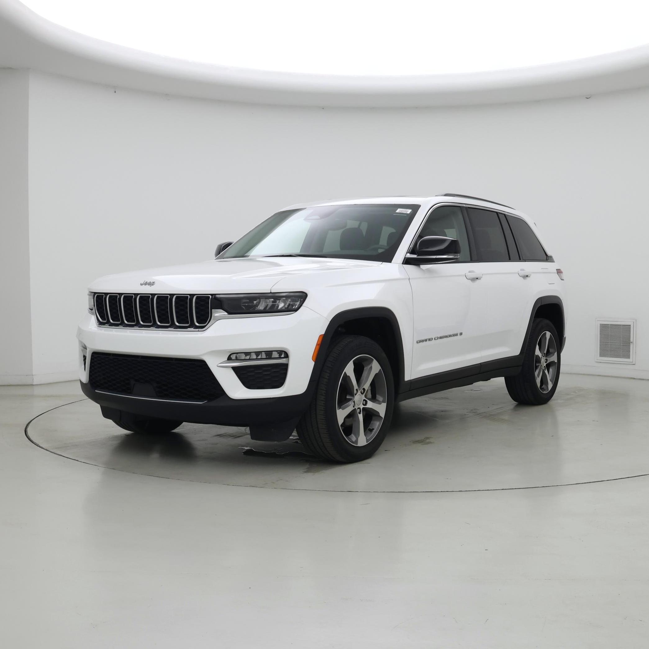 Thumbnail: 2023 Jeep Grand Cherokee - 4