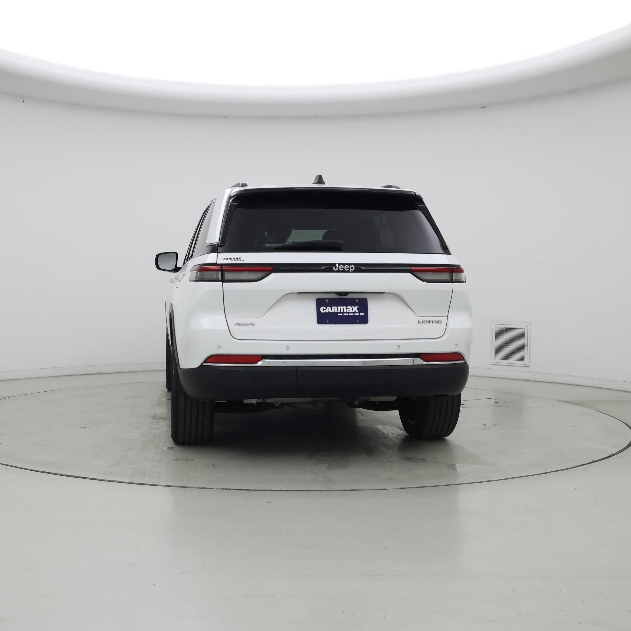 Thumbnail: 2023 Jeep Grand Cherokee - 6