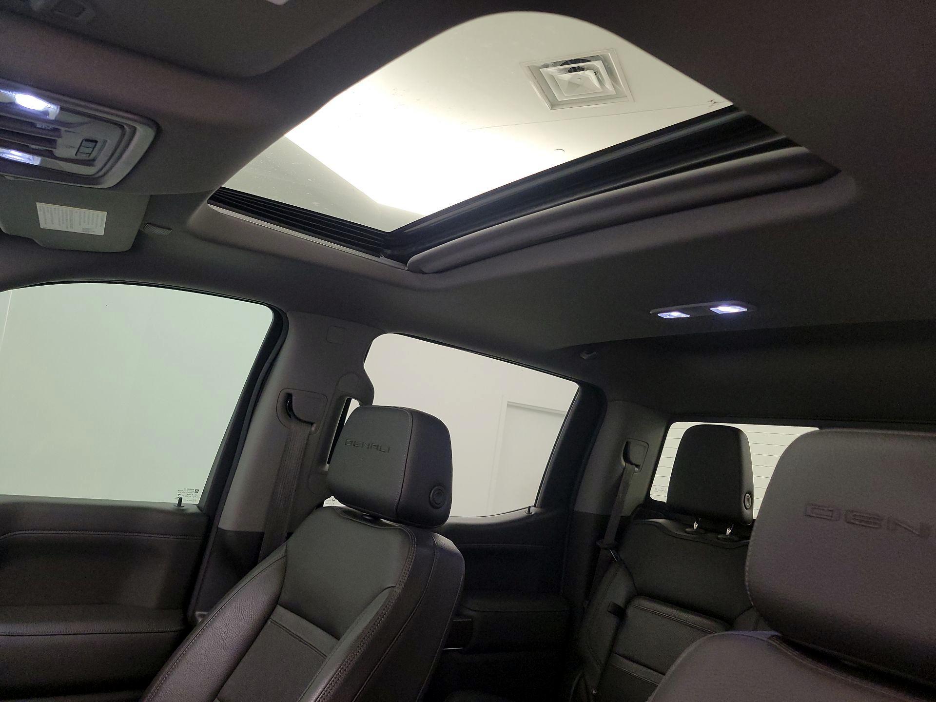 Thumbnail: 2022 GMC Sierra 1500 - 20