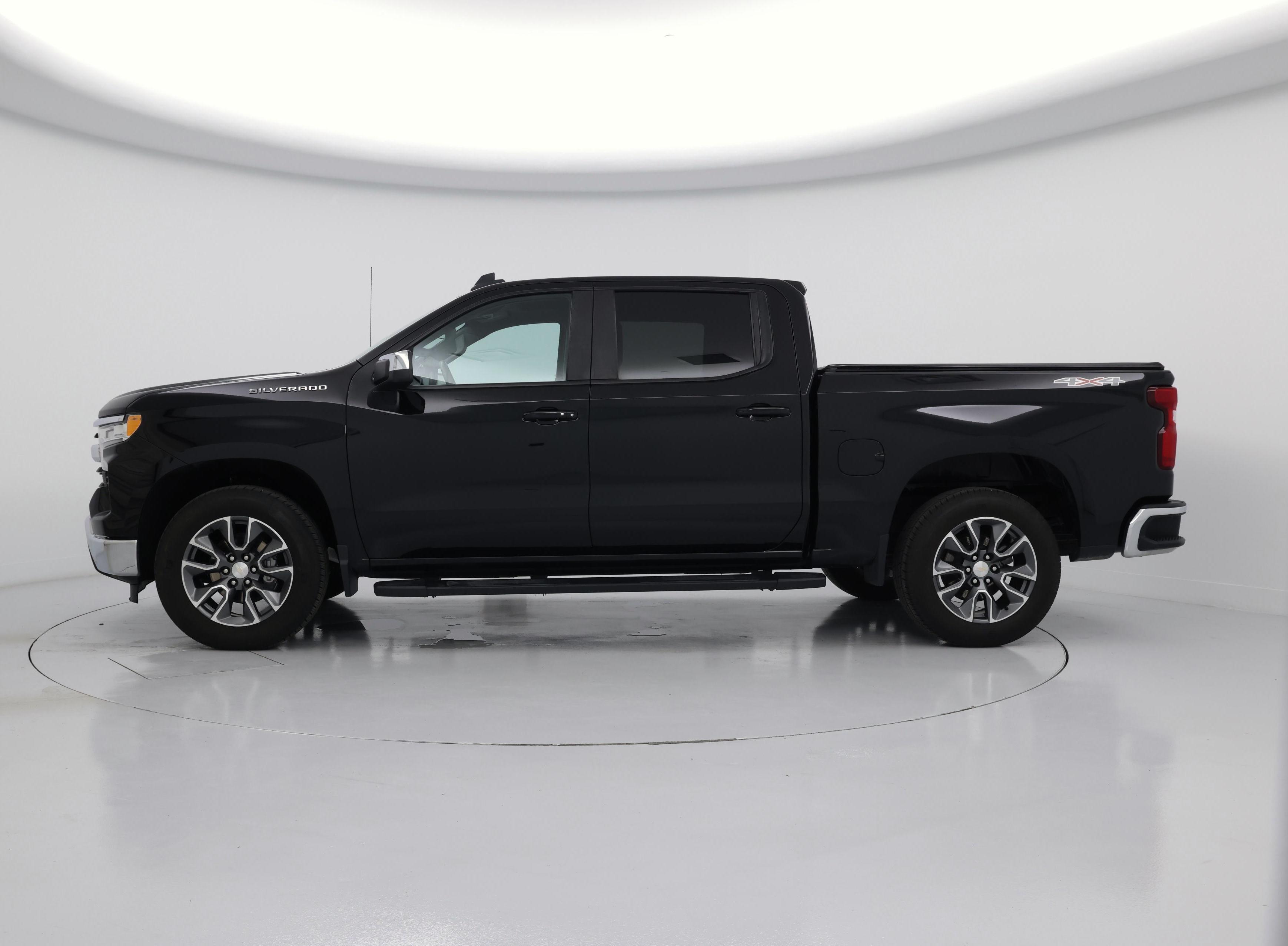 Thumbnail: 2023 Chevrolet Silverado 1500 - 3