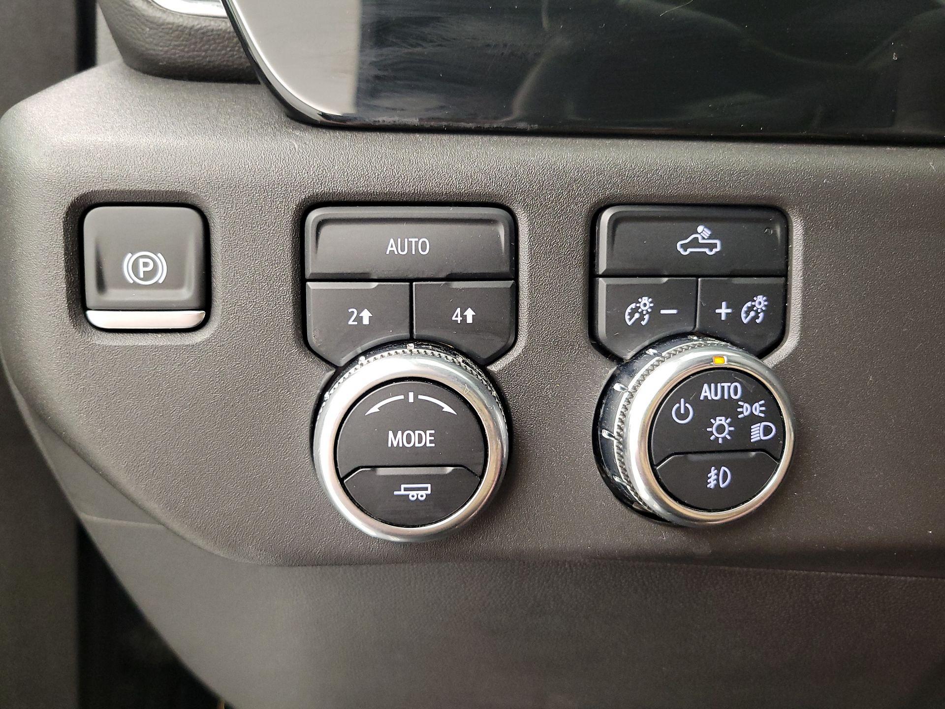 Thumbnail: 2024 GMC Sierra 1500 - 13