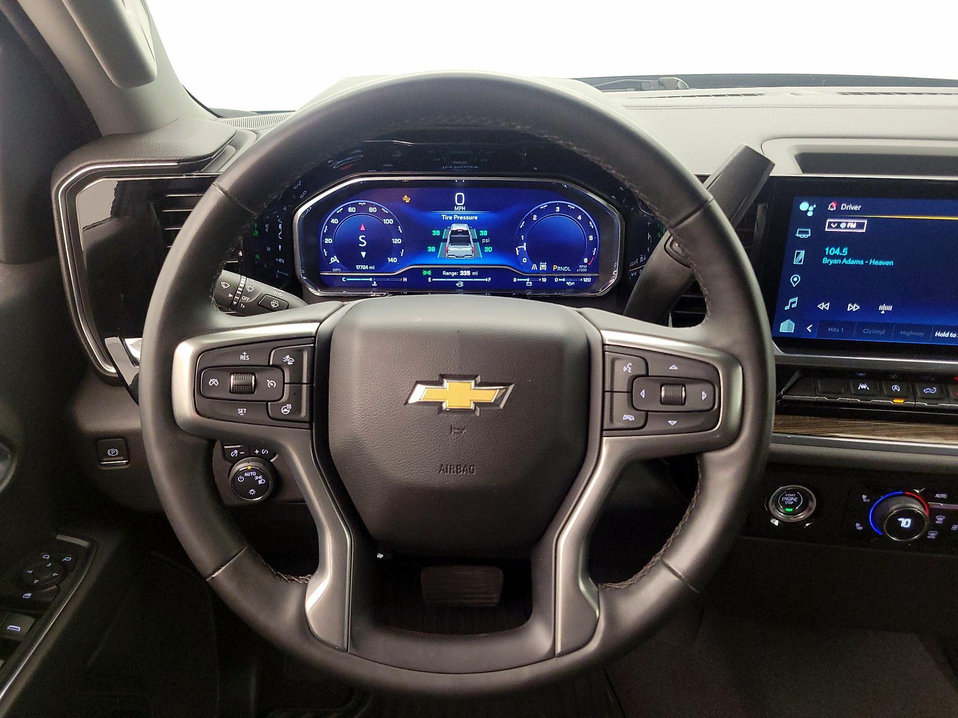 Thumbnail: 2023 Chevrolet Silverado 1500 - 10