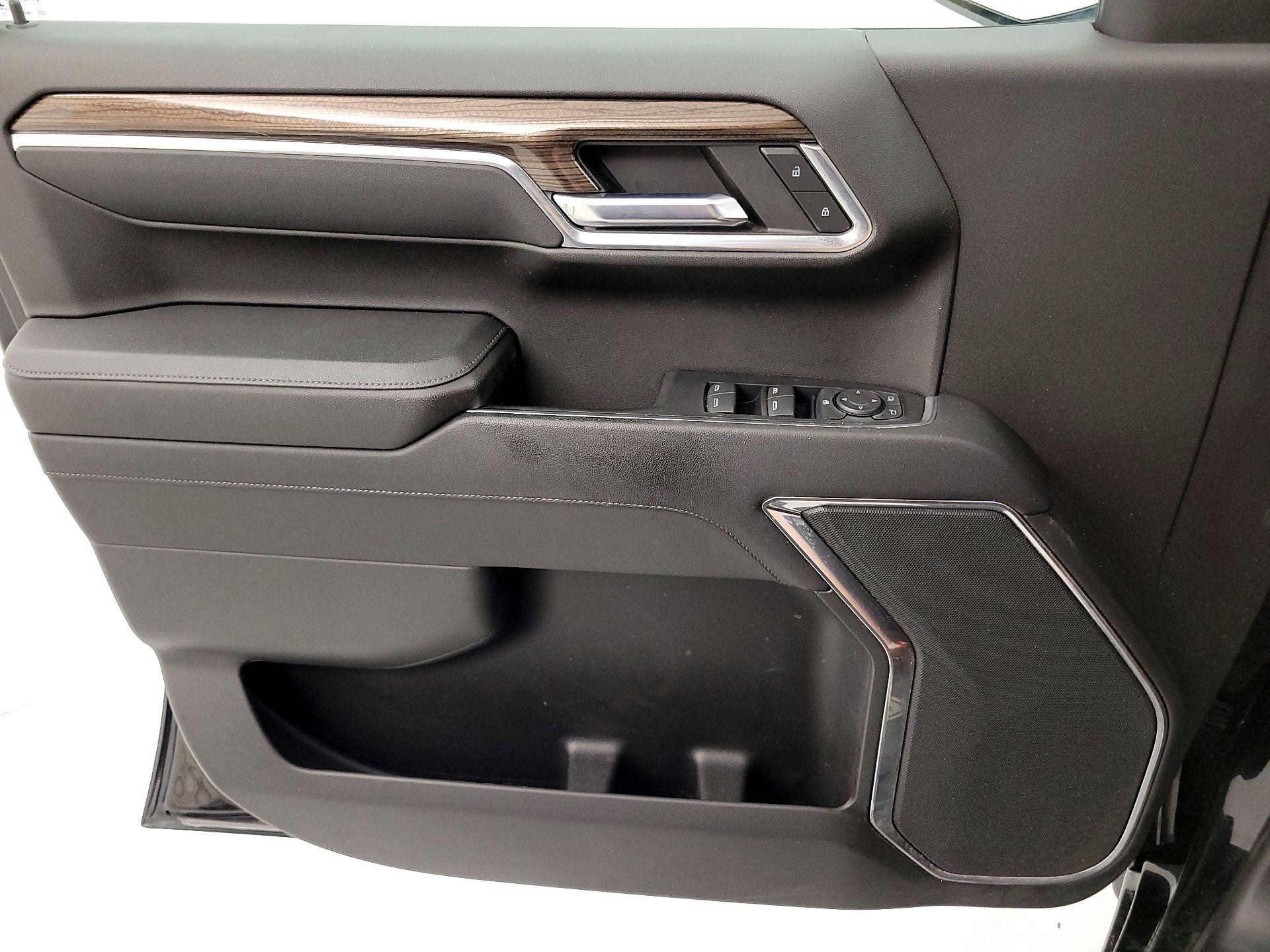 Thumbnail: 2023 Chevrolet Silverado 1500 - 12