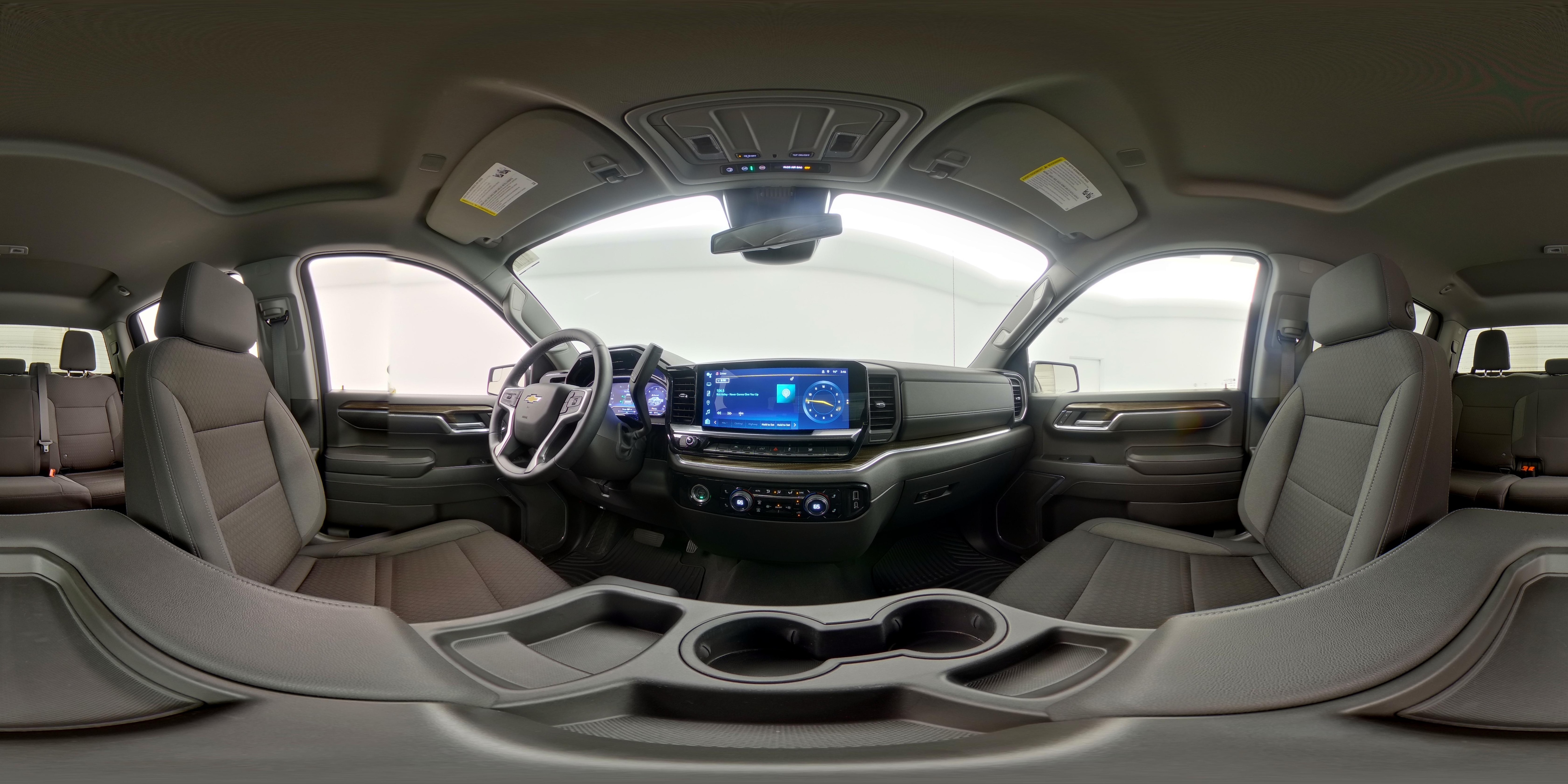 2024 Chevrolet Silverado 1500 LT - Photo 24