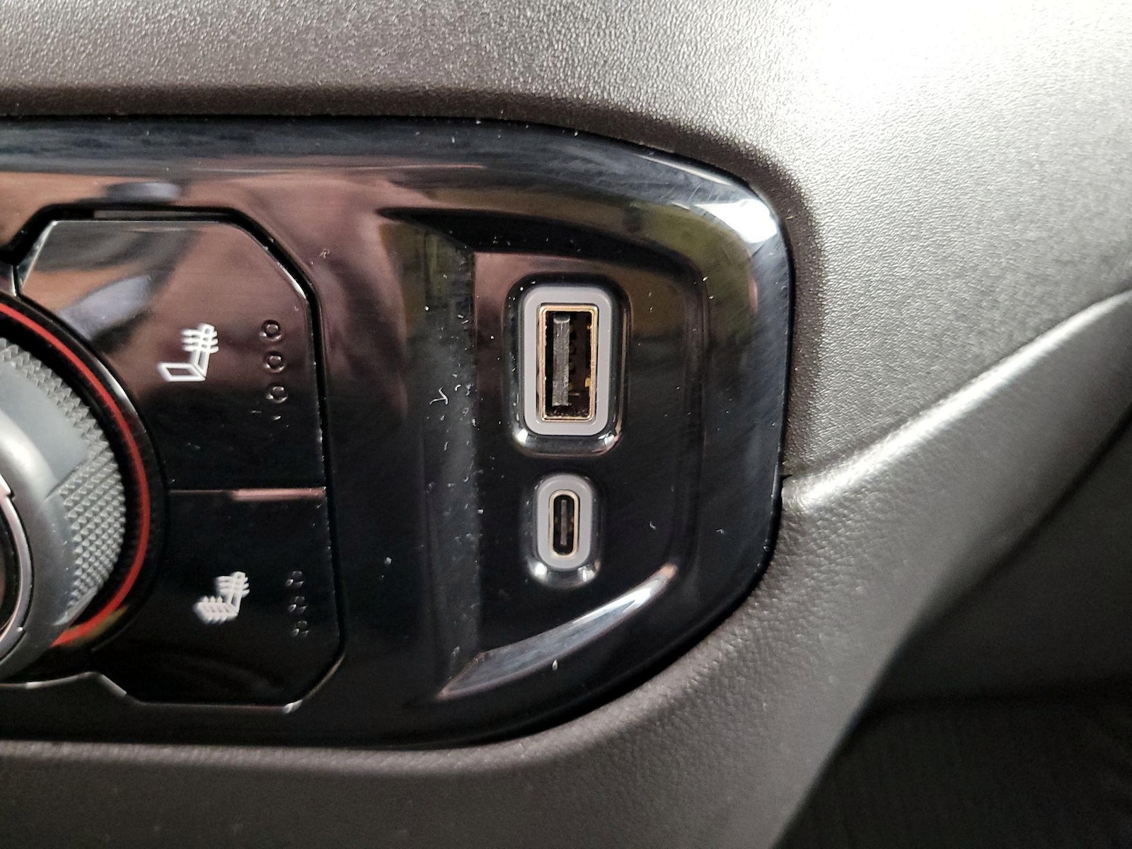 2024 Chevrolet Silverado 1500 LT - Photo 19
