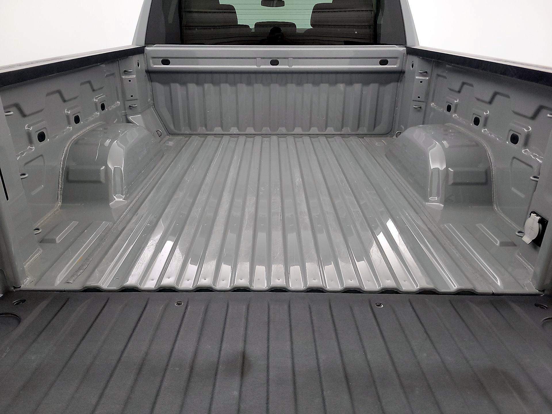 Thumbnail: 2024 Chevrolet Silverado 1500 - 20