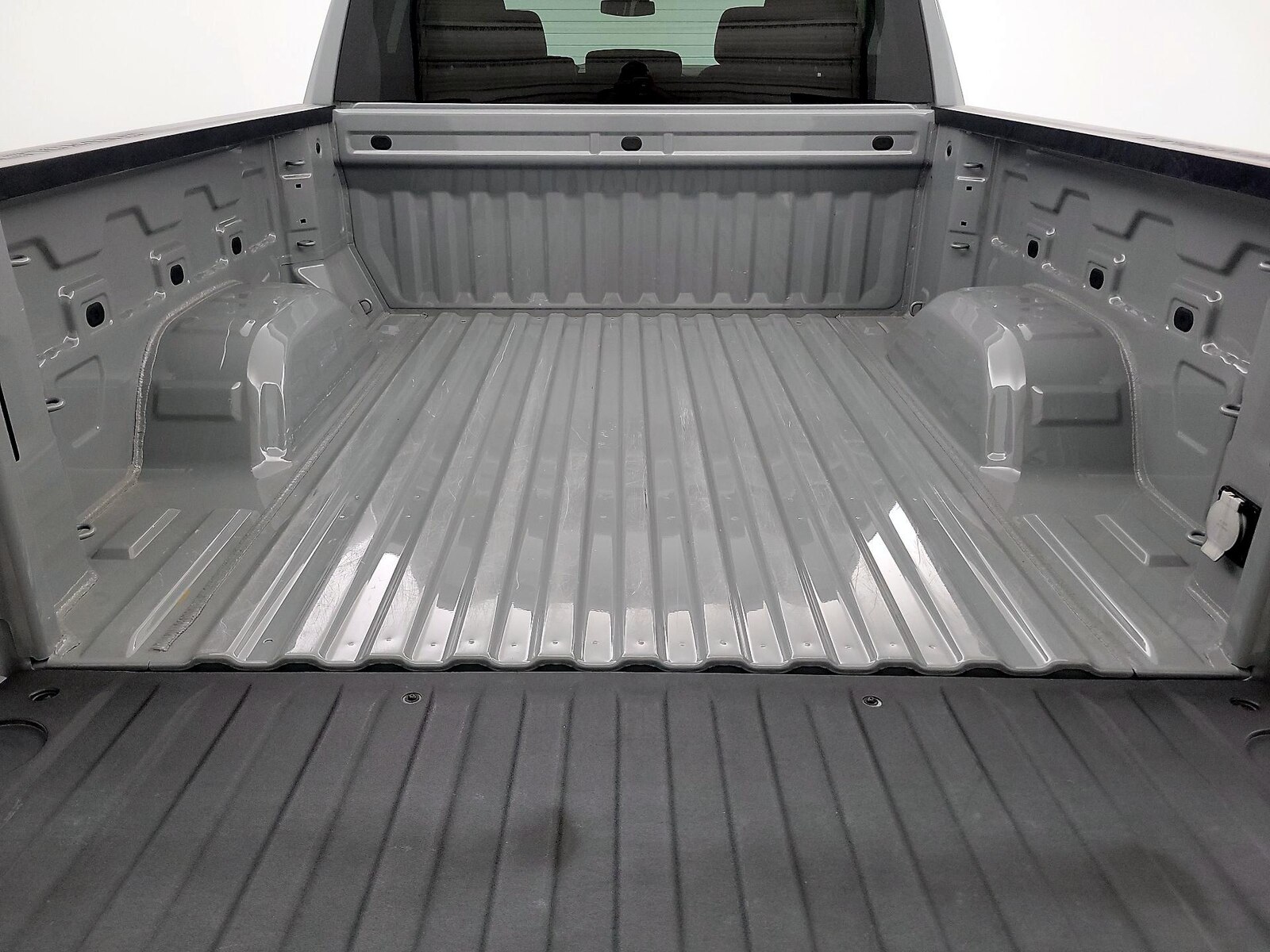 2024 Chevrolet Silverado 1500 LT - Photo 21