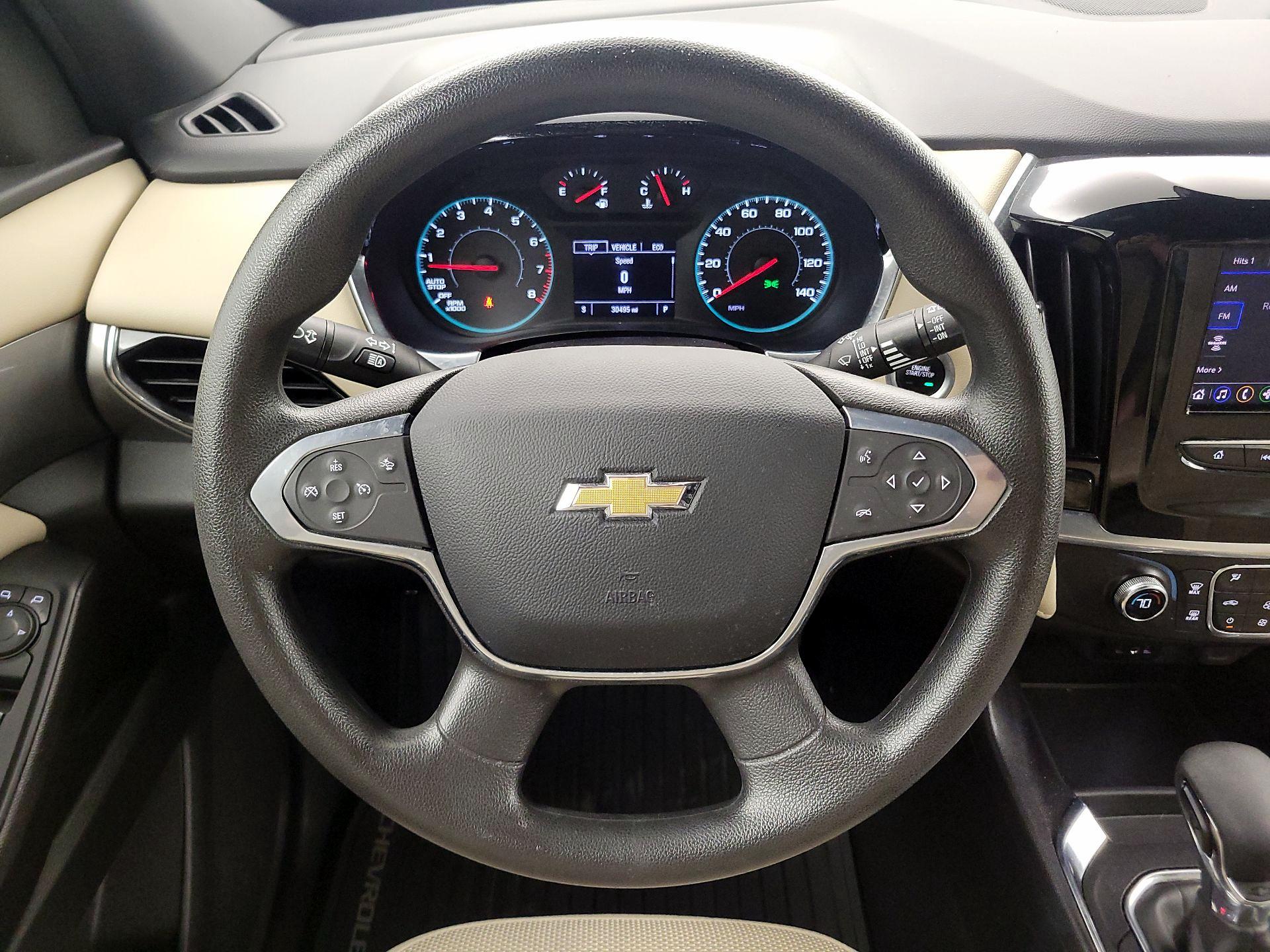 Thumbnail: 2023 Chevrolet Traverse - 10