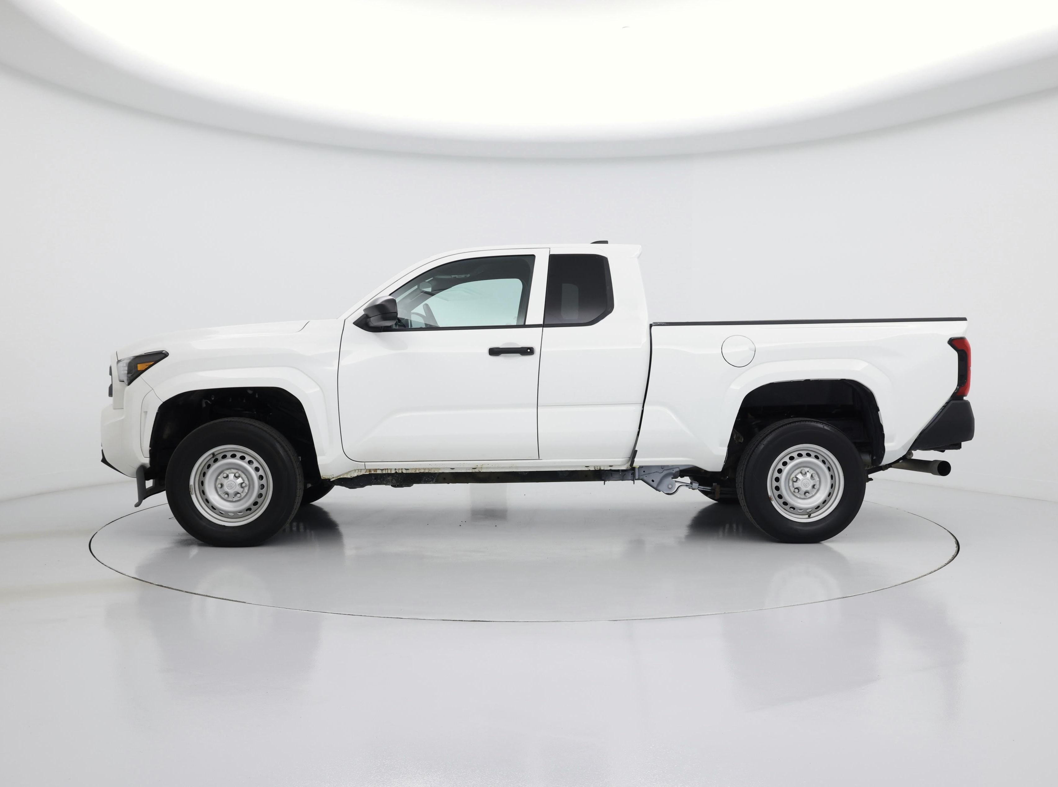 Thumbnail: 2024 Toyota Tacoma - 3