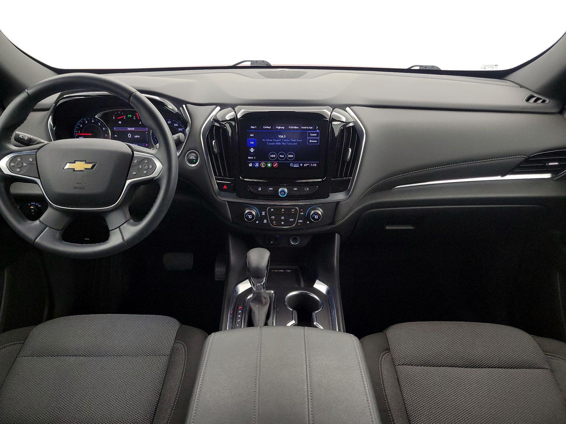 Thumbnail: 2023 Chevrolet Traverse - 9