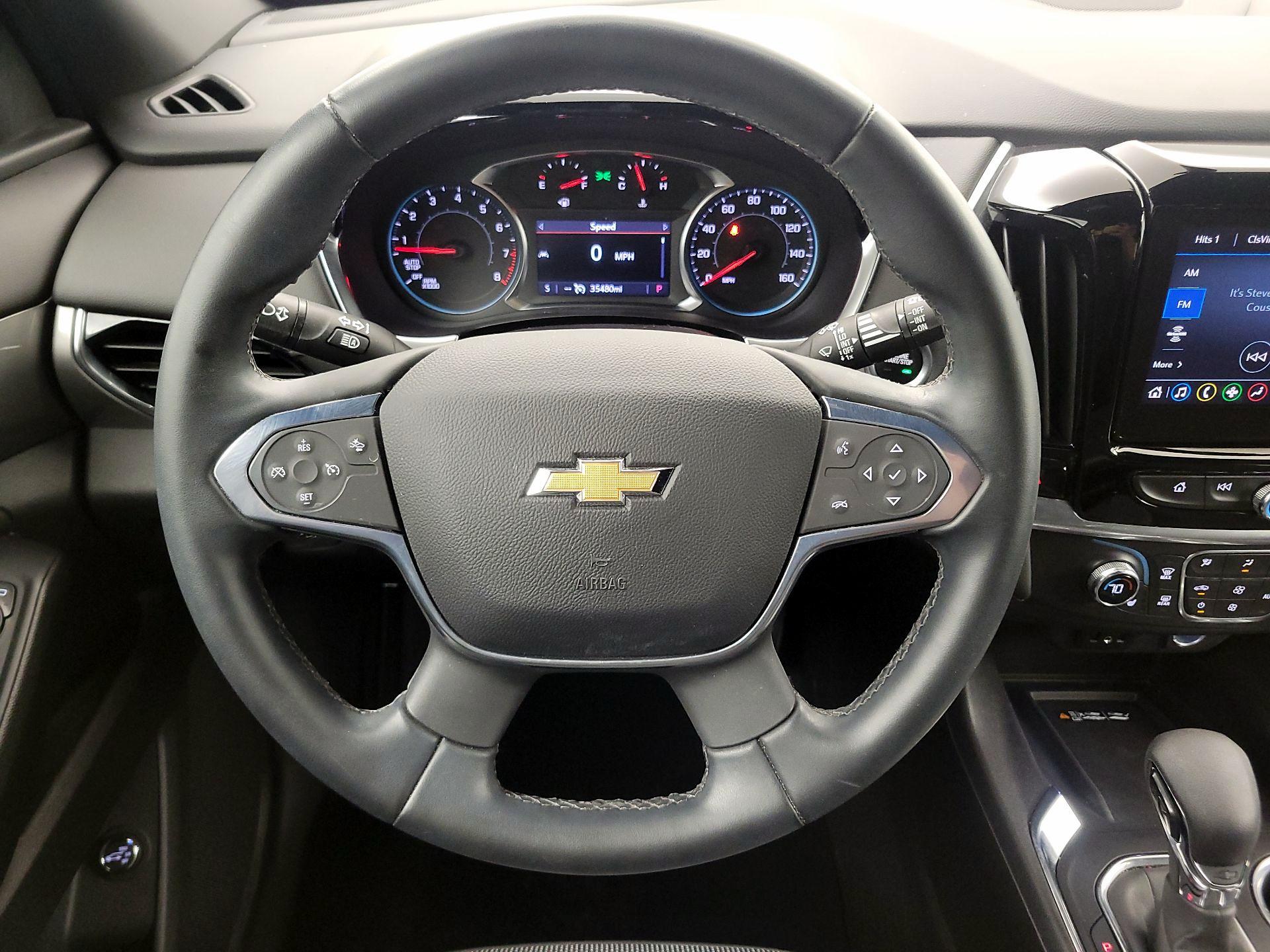 Thumbnail: 2023 Chevrolet Traverse - 10
