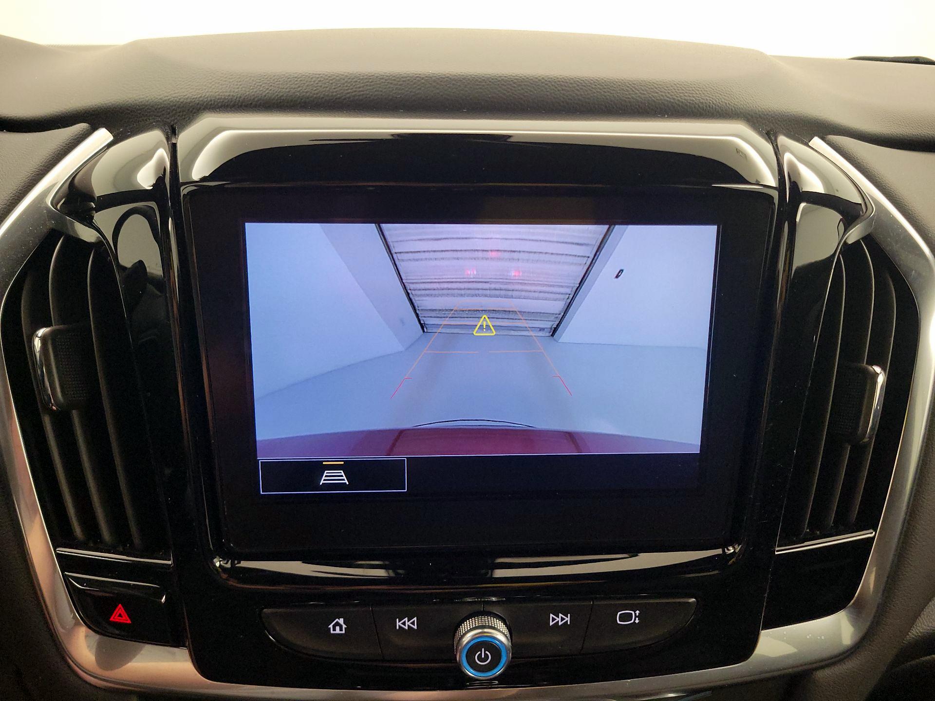 Thumbnail: 2023 Chevrolet Traverse - 14