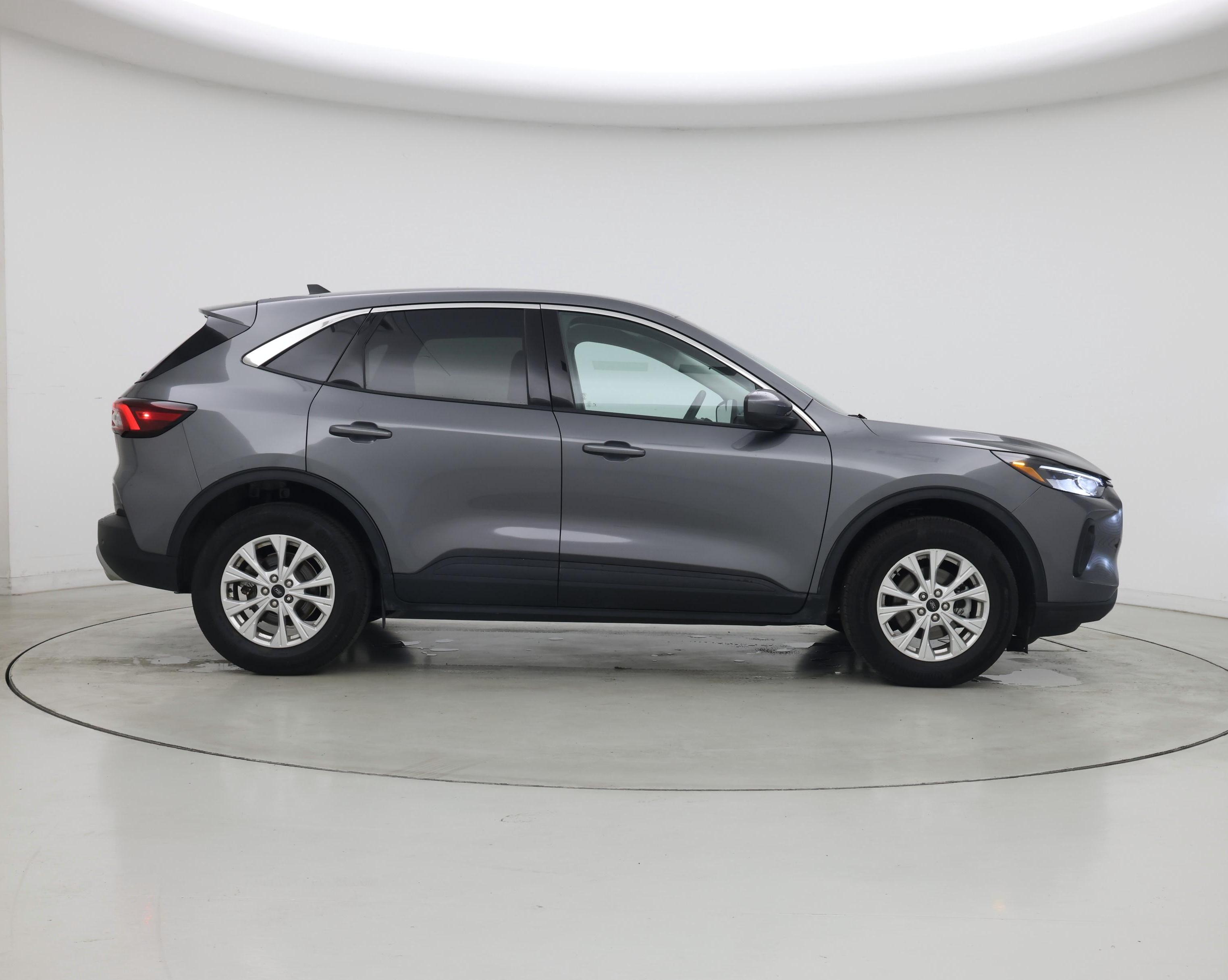 Thumbnail: 2023 Ford Escape - 7
