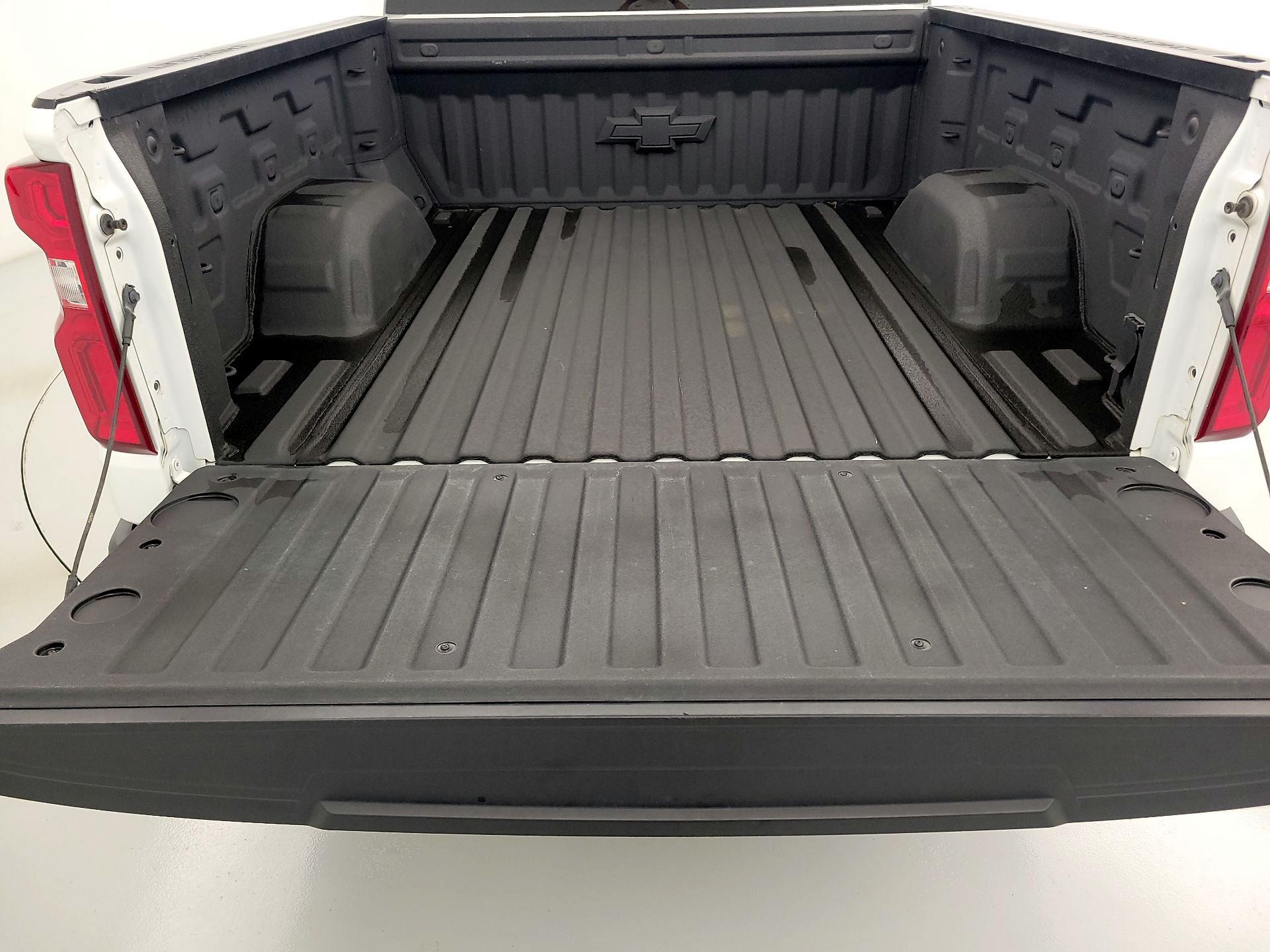 Thumbnail: 2023 Chevrolet Silverado 1500 - 20