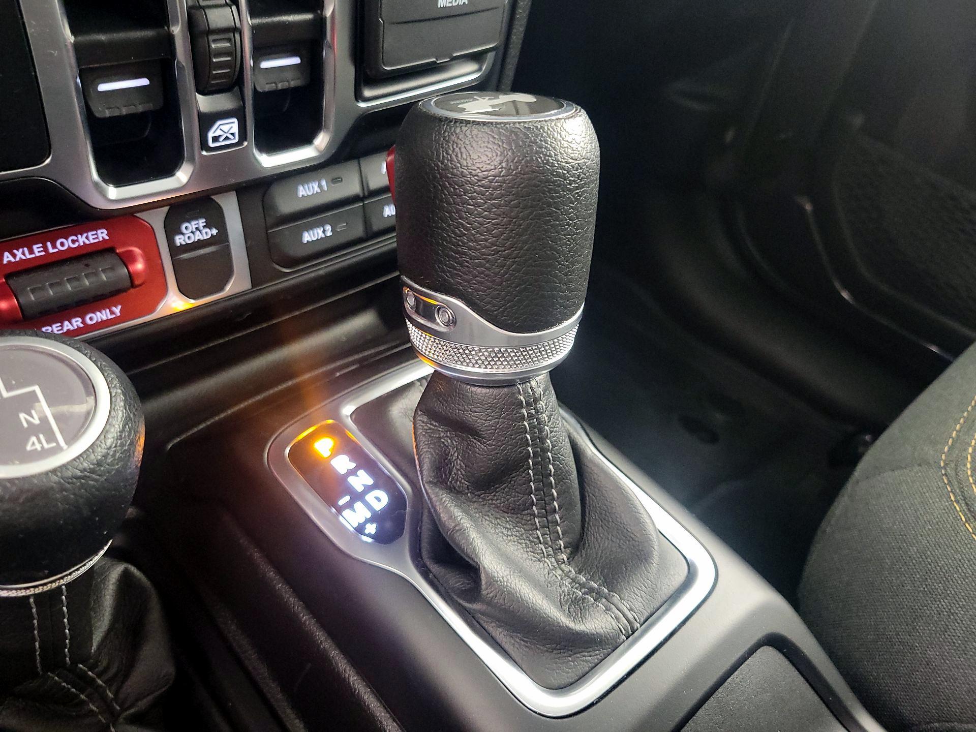 Thumbnail: 2024 Jeep Wrangler - 17