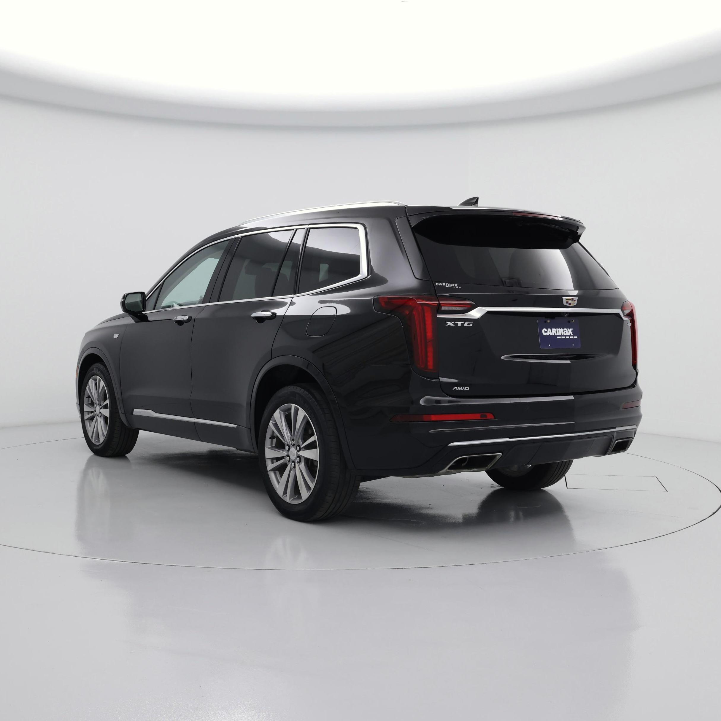 Thumbnail: 2023 Cadillac XT6 - 2
