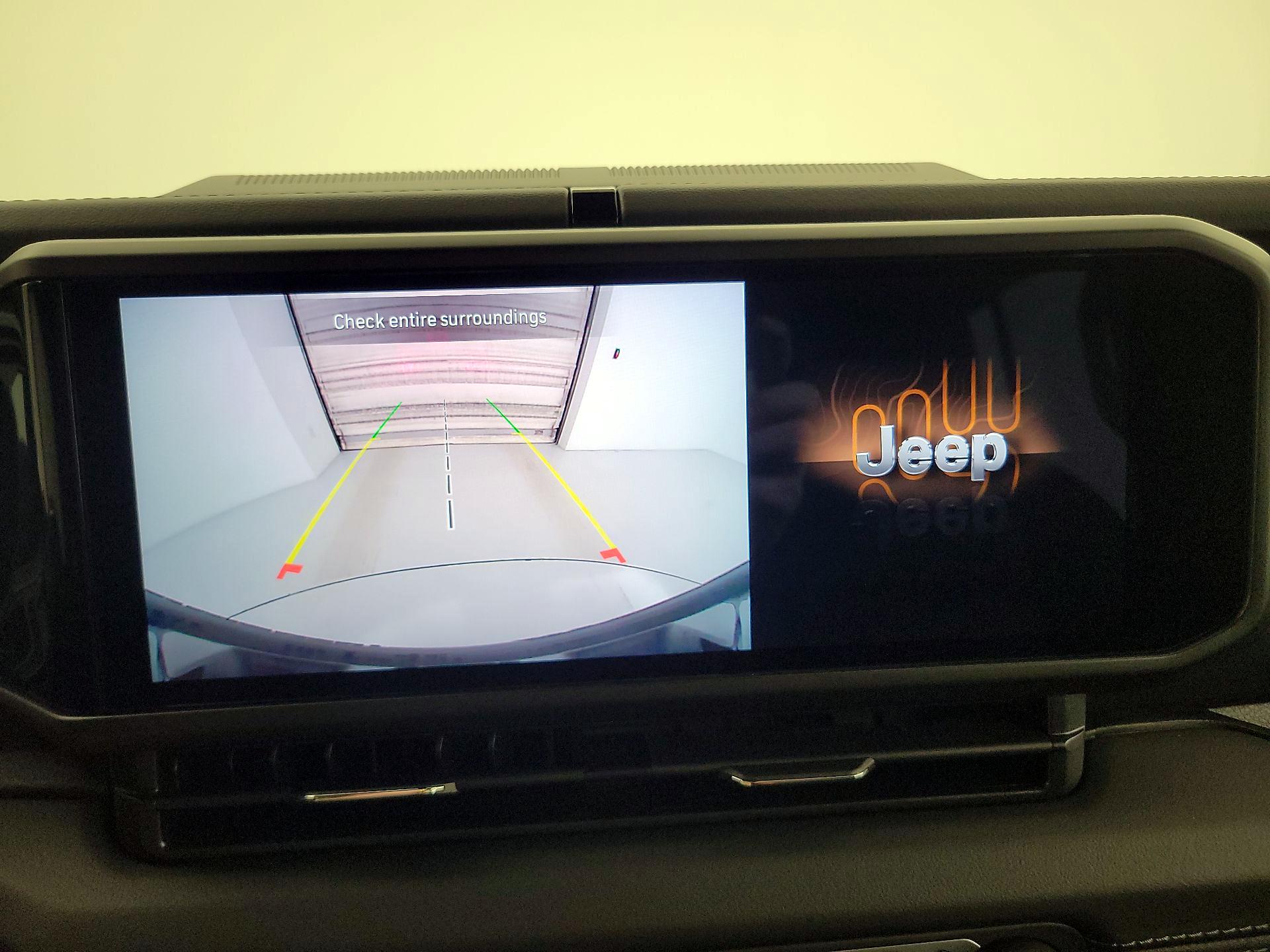 Thumbnail: 2025 Jeep Wrangler - 14