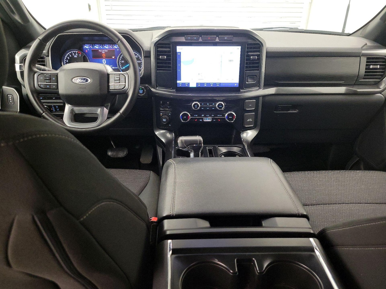 2023 Ford F-150 XLT - Photo 10