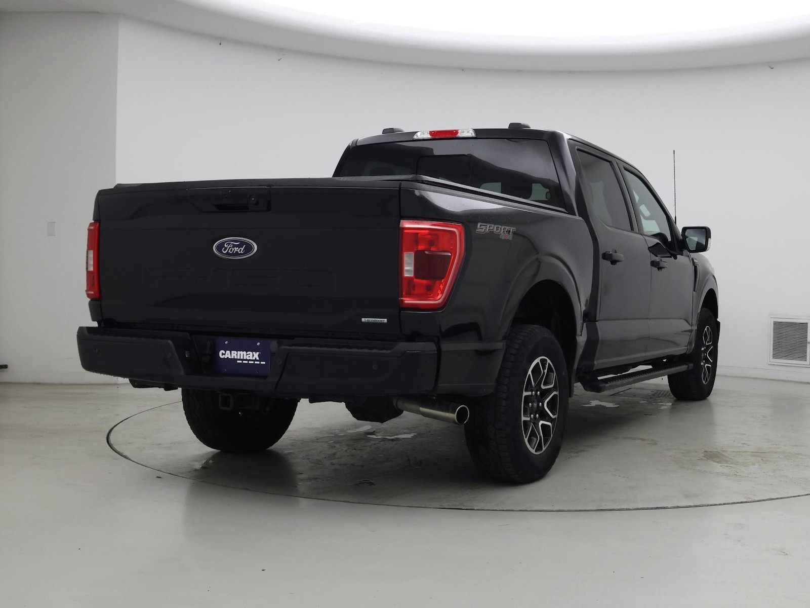 2023 Ford F-150 XLT - Photo 9