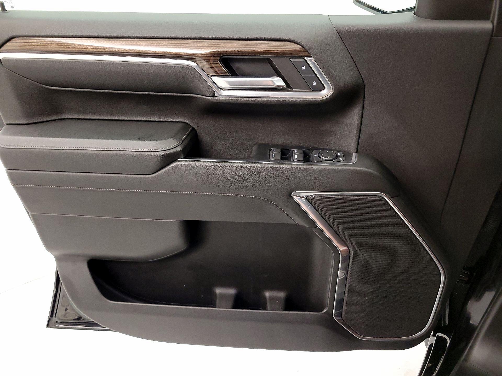 Thumbnail: 2024 Chevrolet Silverado 1500 - 12