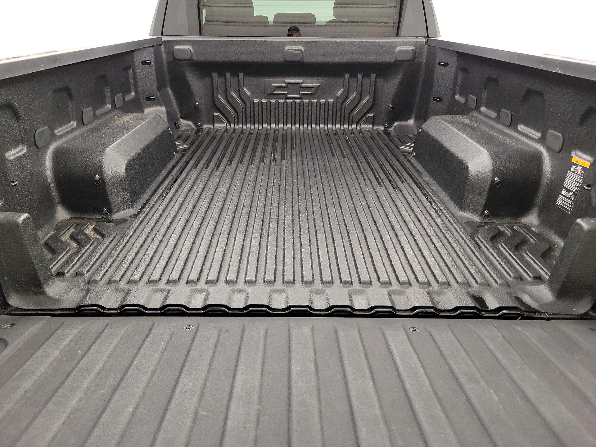 Thumbnail: 2024 Chevrolet Silverado 1500 - 20