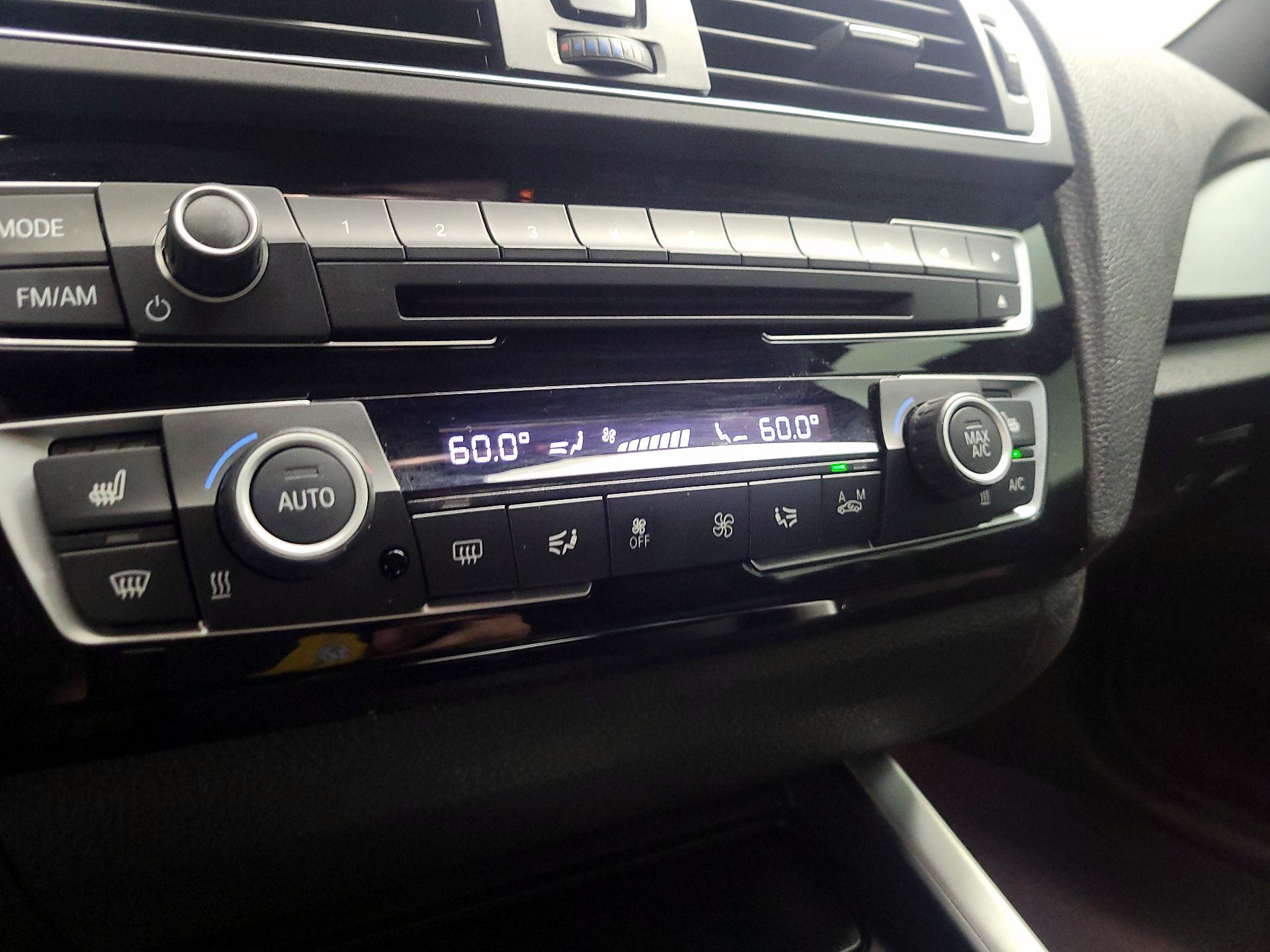 Thumbnail: 2016 BMW 2 Series - 14